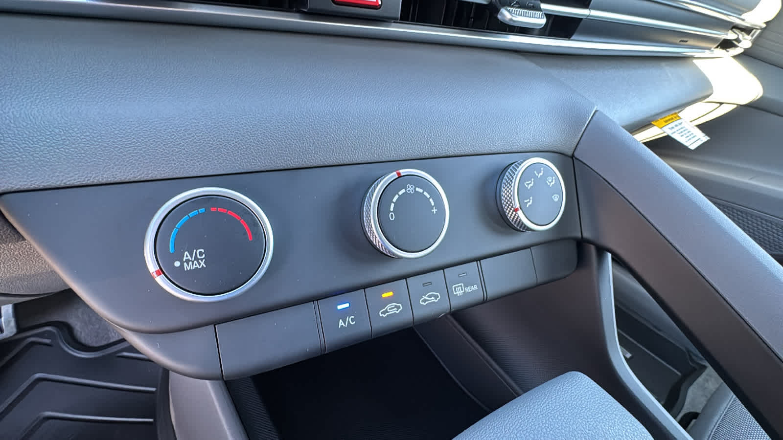 Thumbnail: 2026 Hyundai Elantra - 14