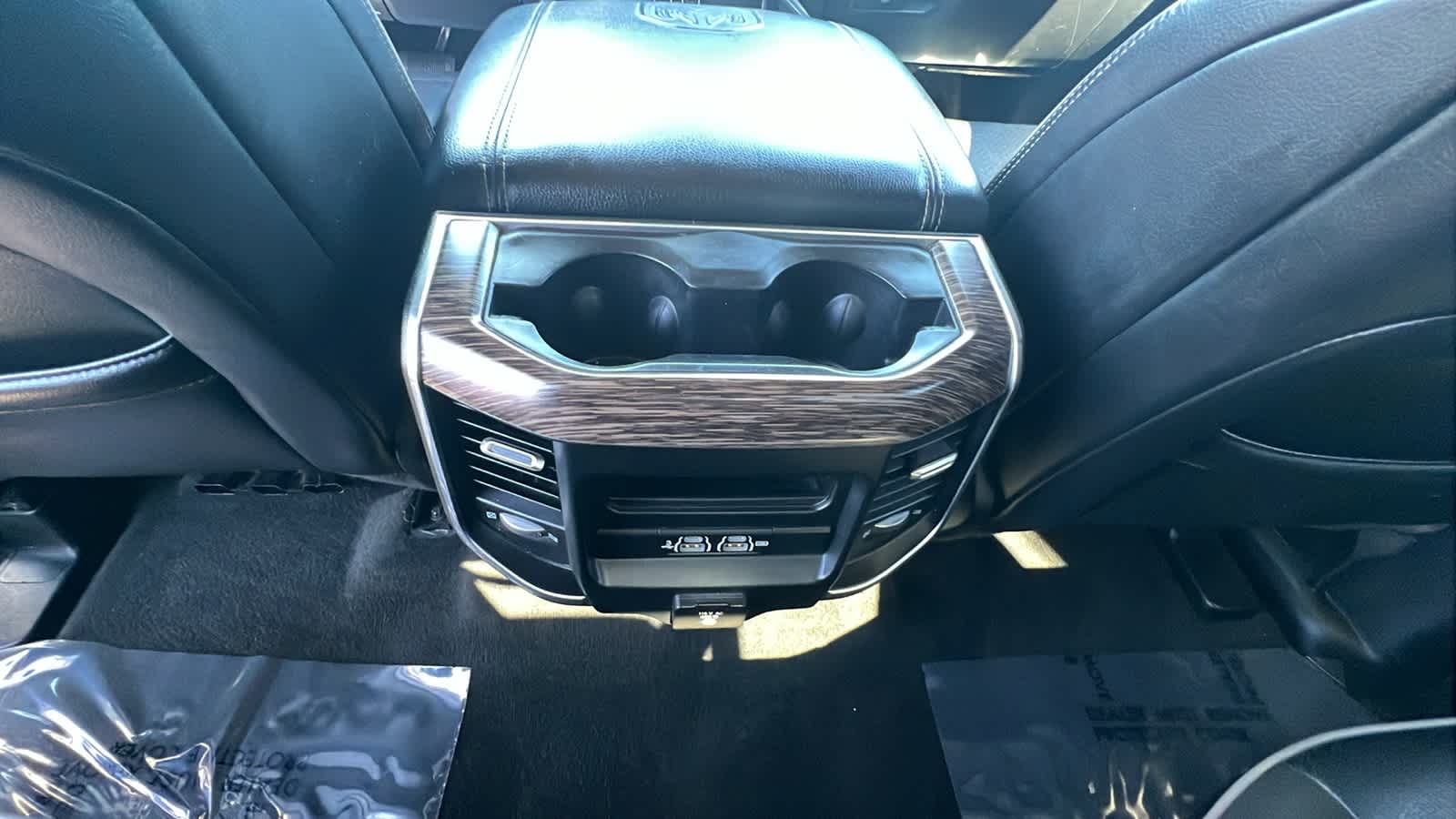 Thumbnail: 2020 RAM 1500 - 25