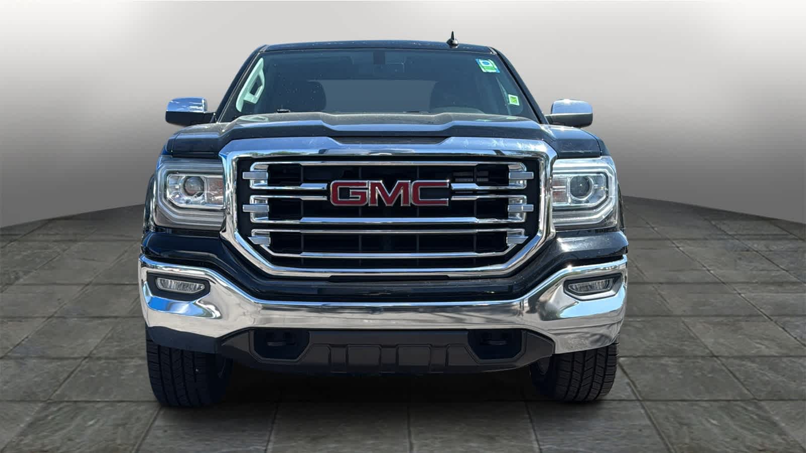 Thumbnail: 2018 GMC Sierra 1500 - 2