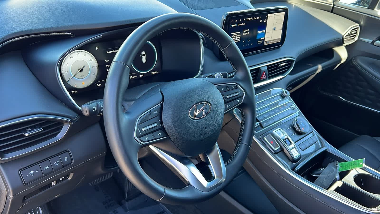 Thumbnail: 2022 Hyundai Santa Fe - 10