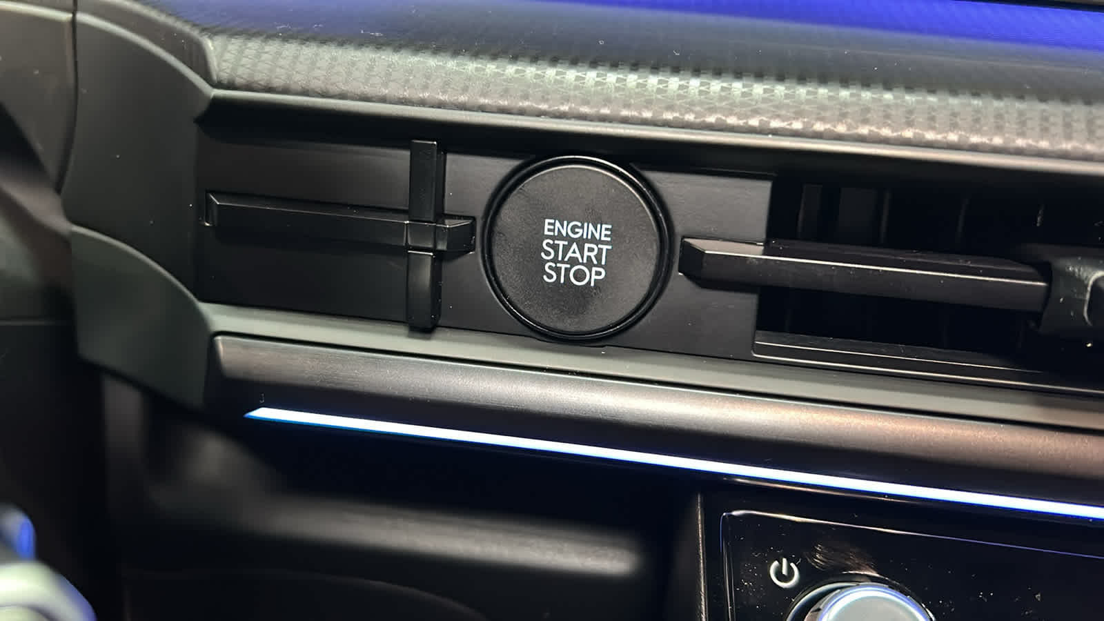 Thumbnail: 2025 Hyundai Santa Fe - 15