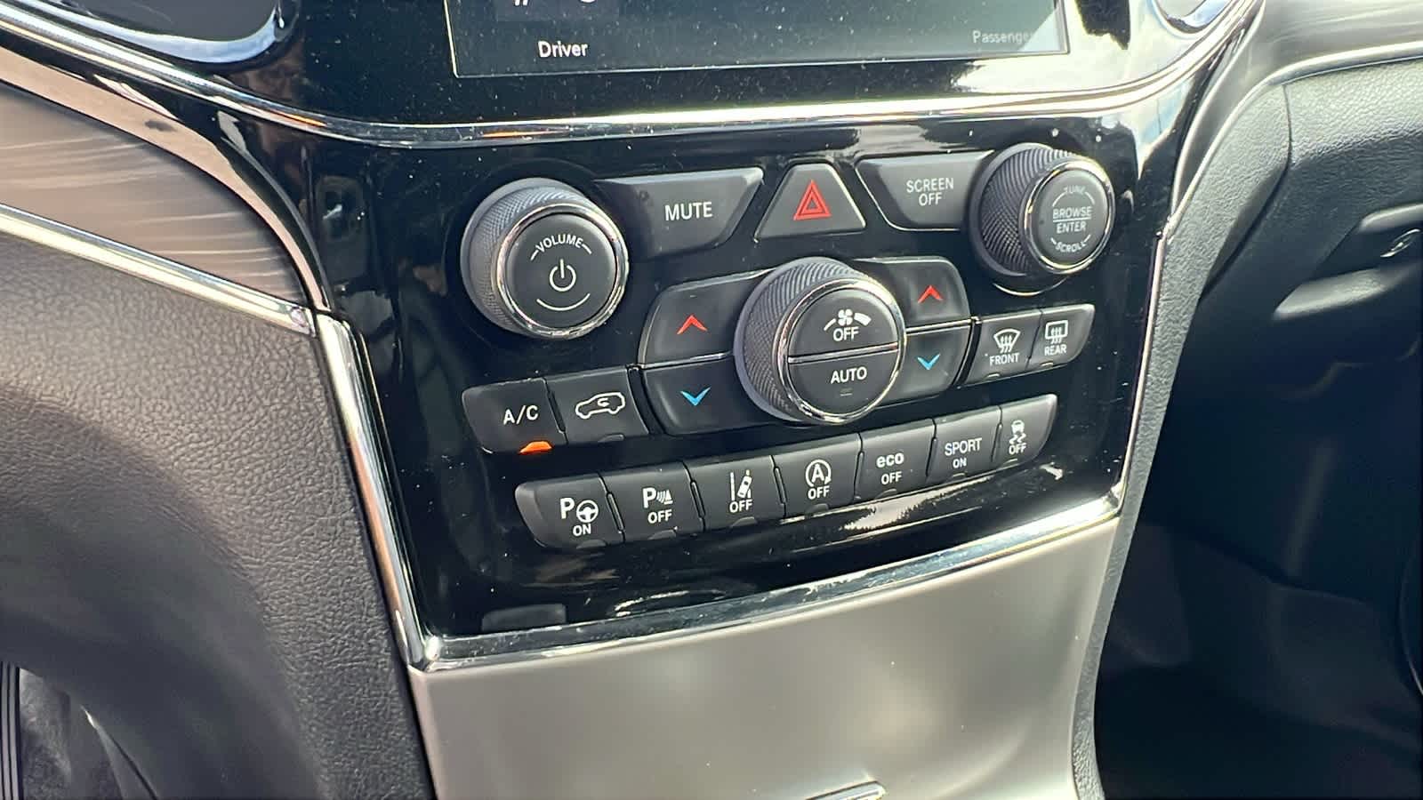 2021 Jeep Grand Cherokee Limited Edition 14