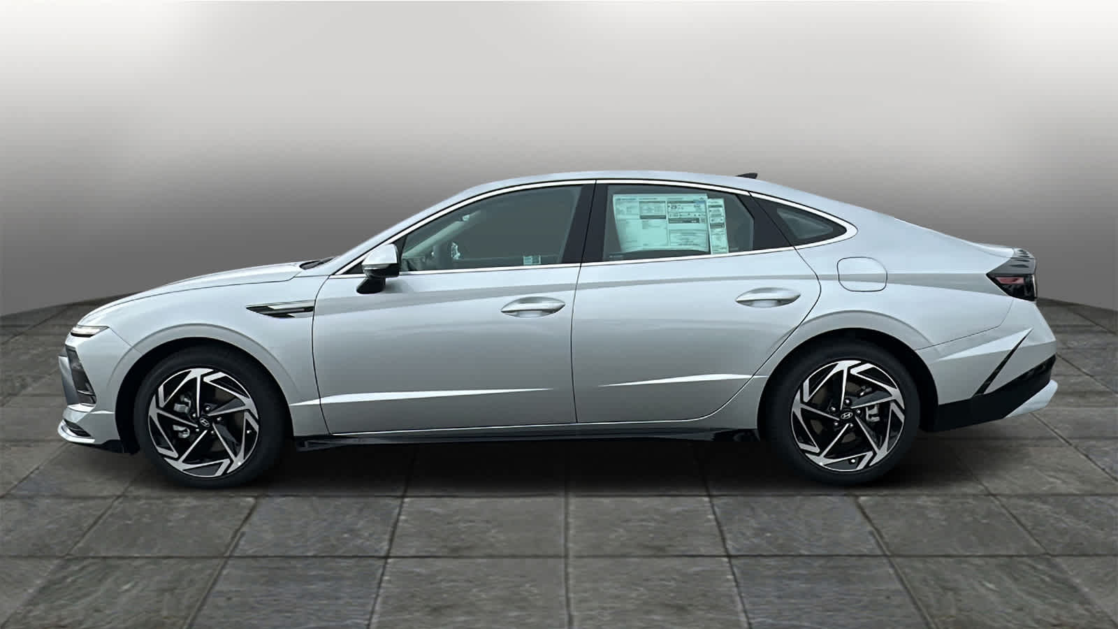 Thumbnail: 2024 Hyundai Sonata - 3