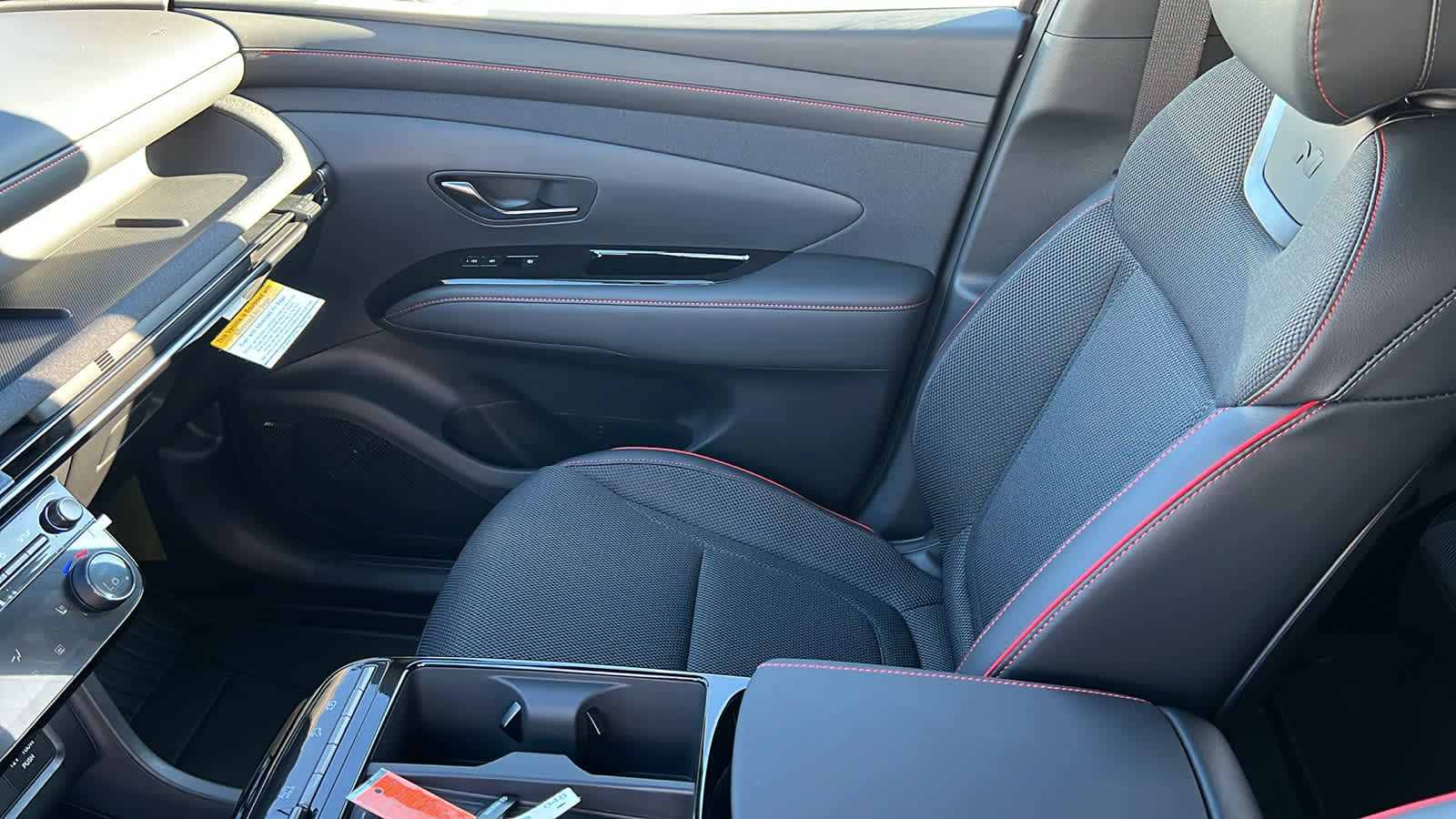 Thumbnail: 2025 Hyundai Tucson - 12