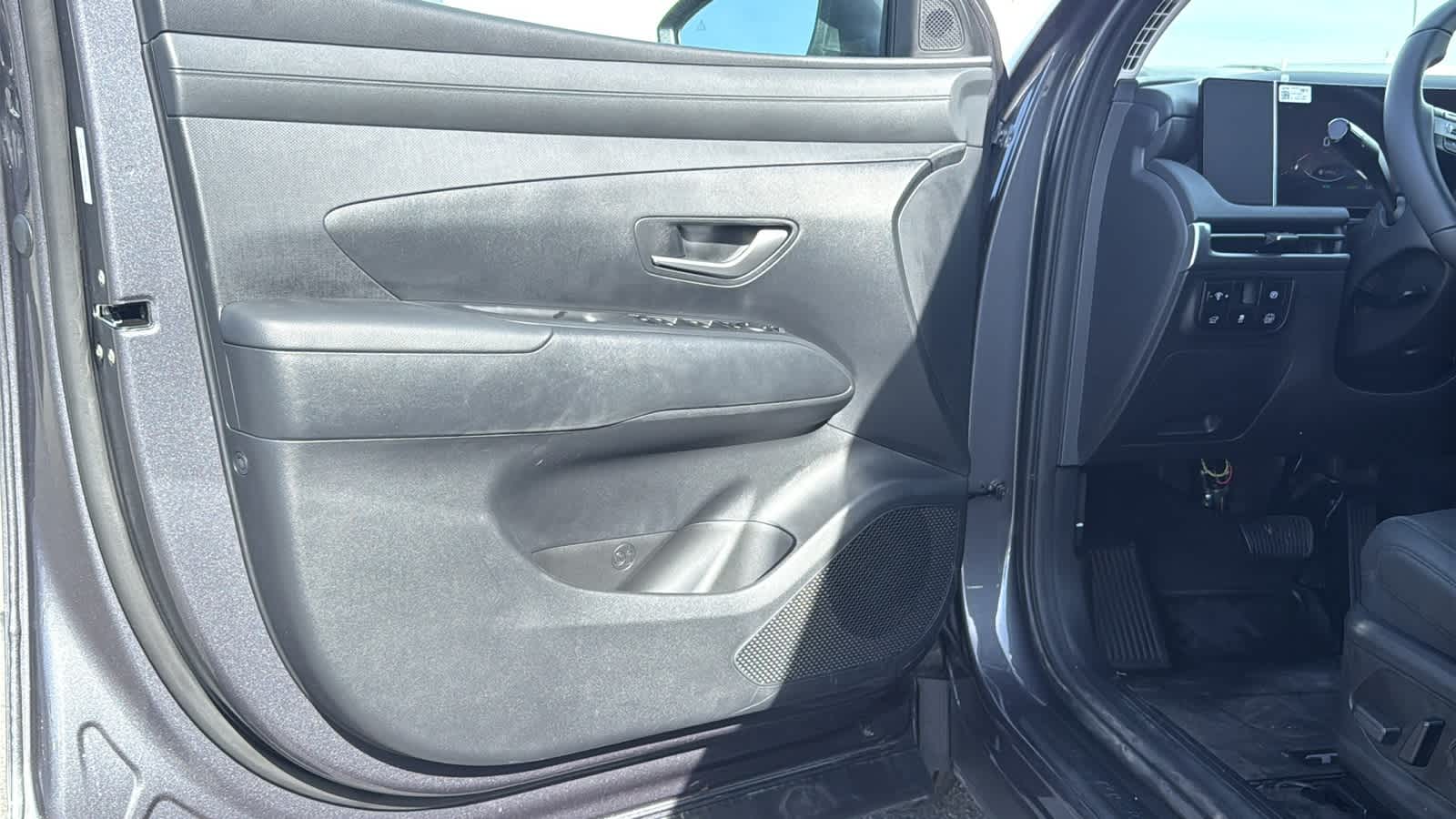 Thumbnail: 2025 Hyundai Tucson - 23