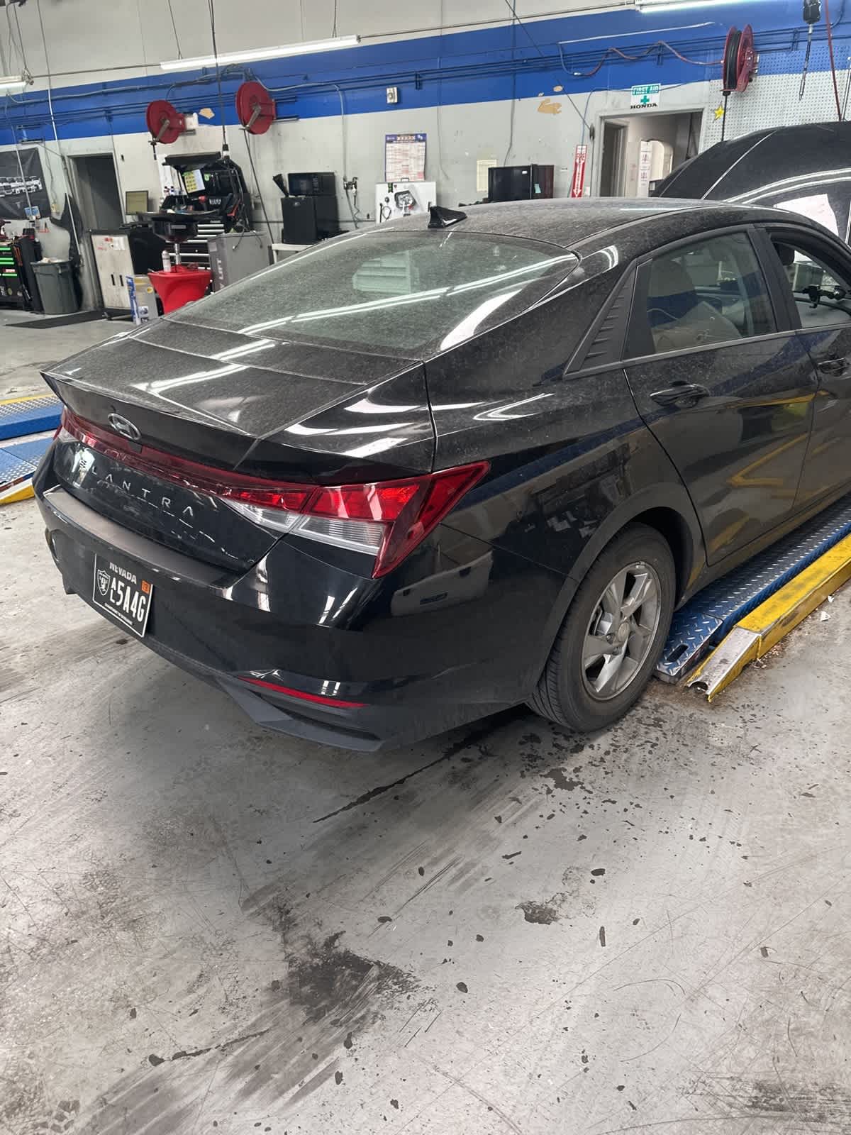 Thumbnail: 2021 Hyundai Elantra - 8