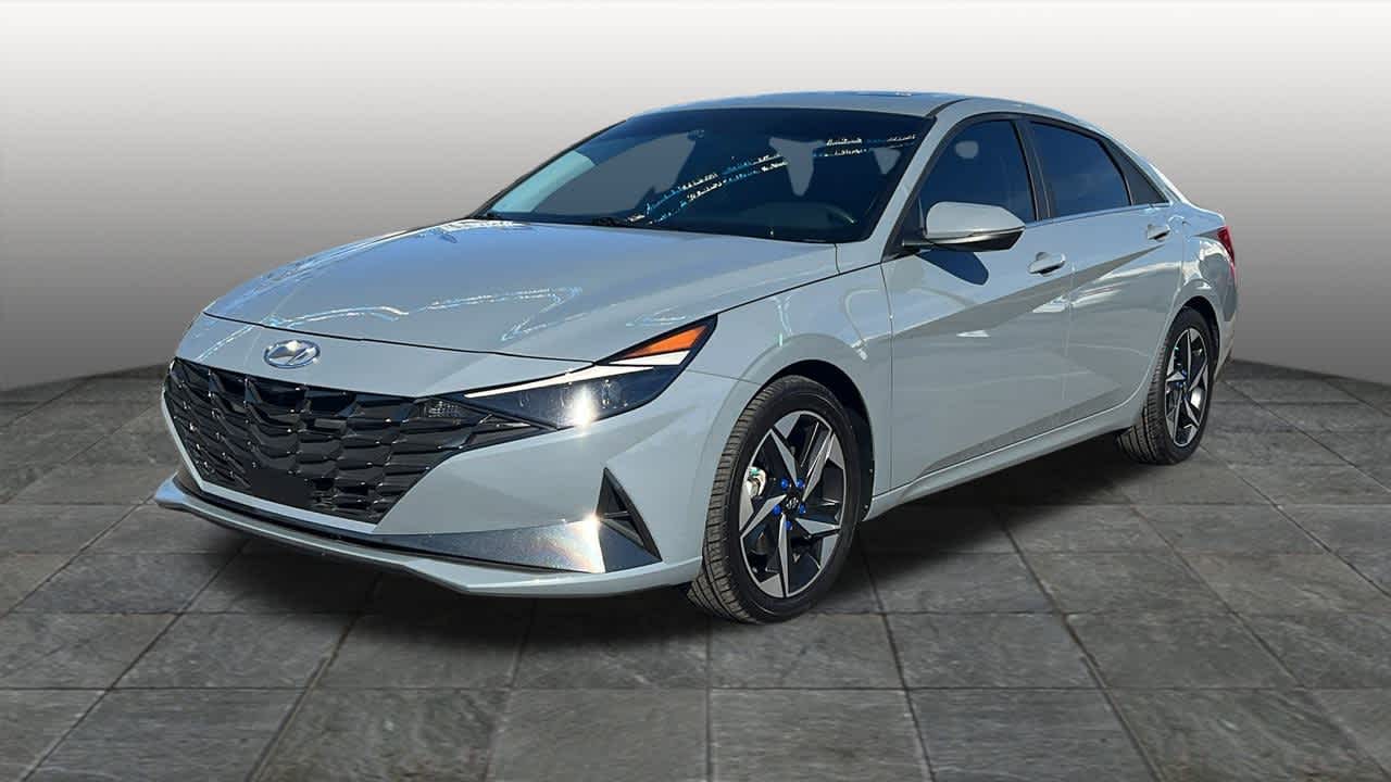 Thumbnail: 2023 Hyundai Elantra - 1