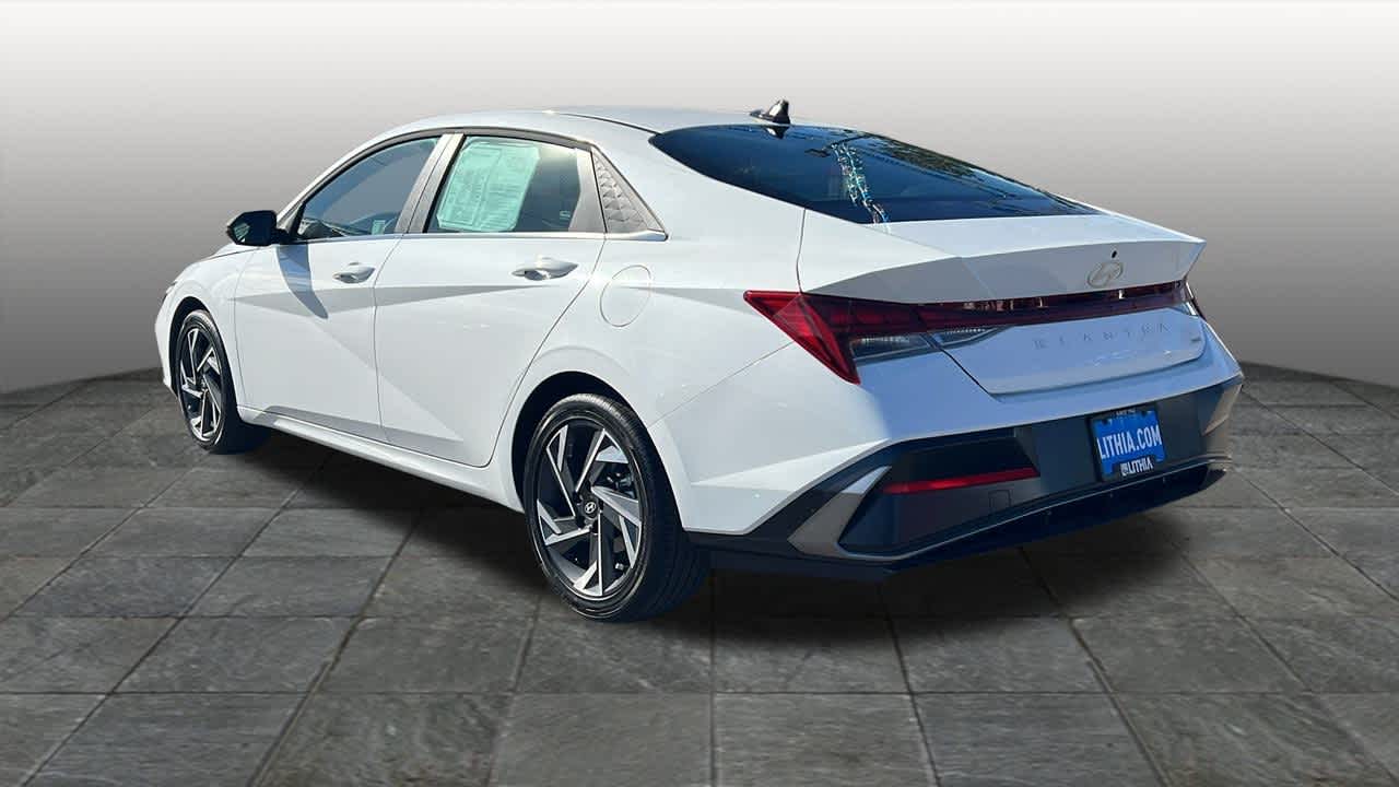 Thumbnail: 2025 Hyundai Elantra - 7