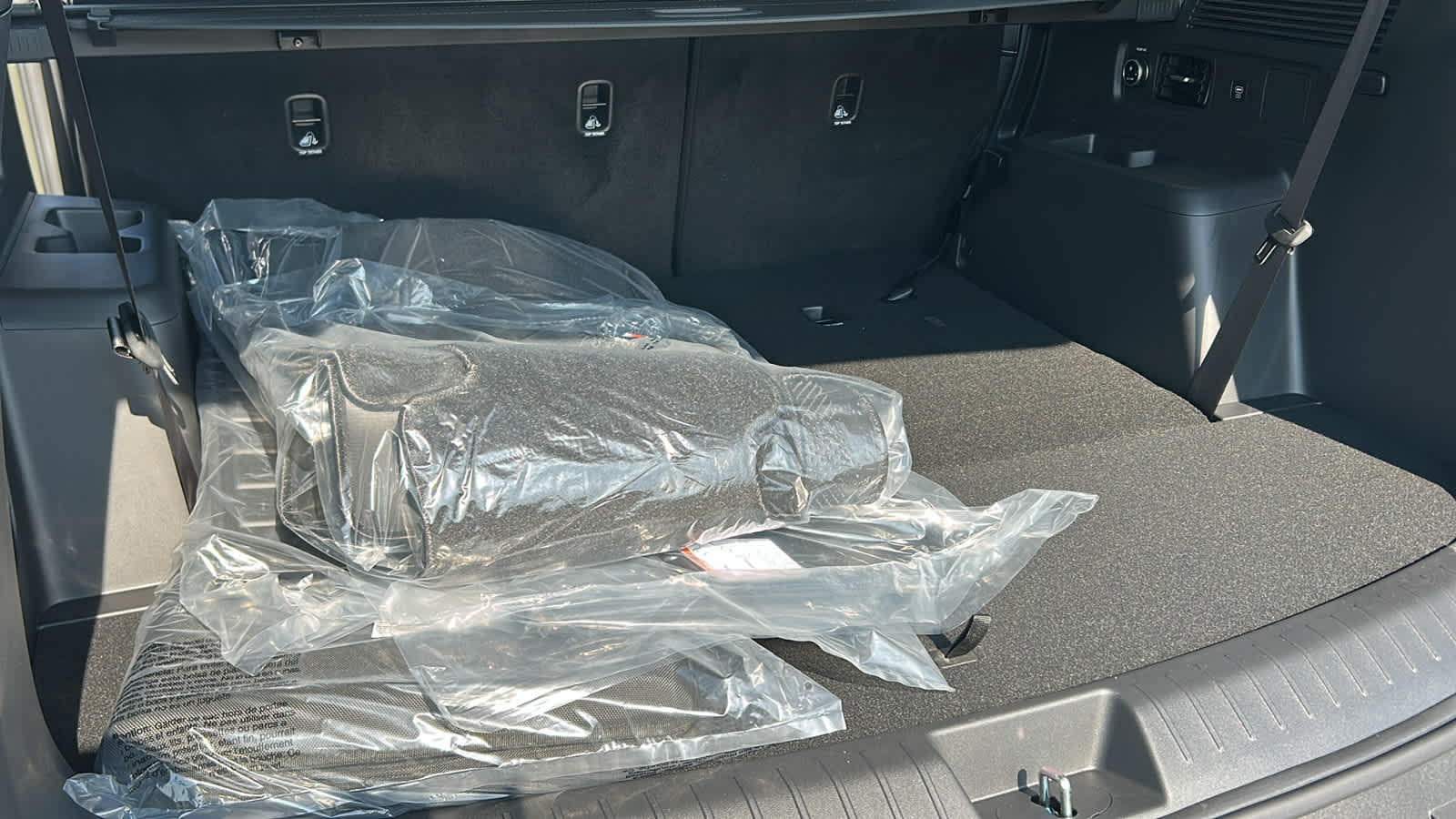 Thumbnail: 2026 Hyundai Santa Fe - 27