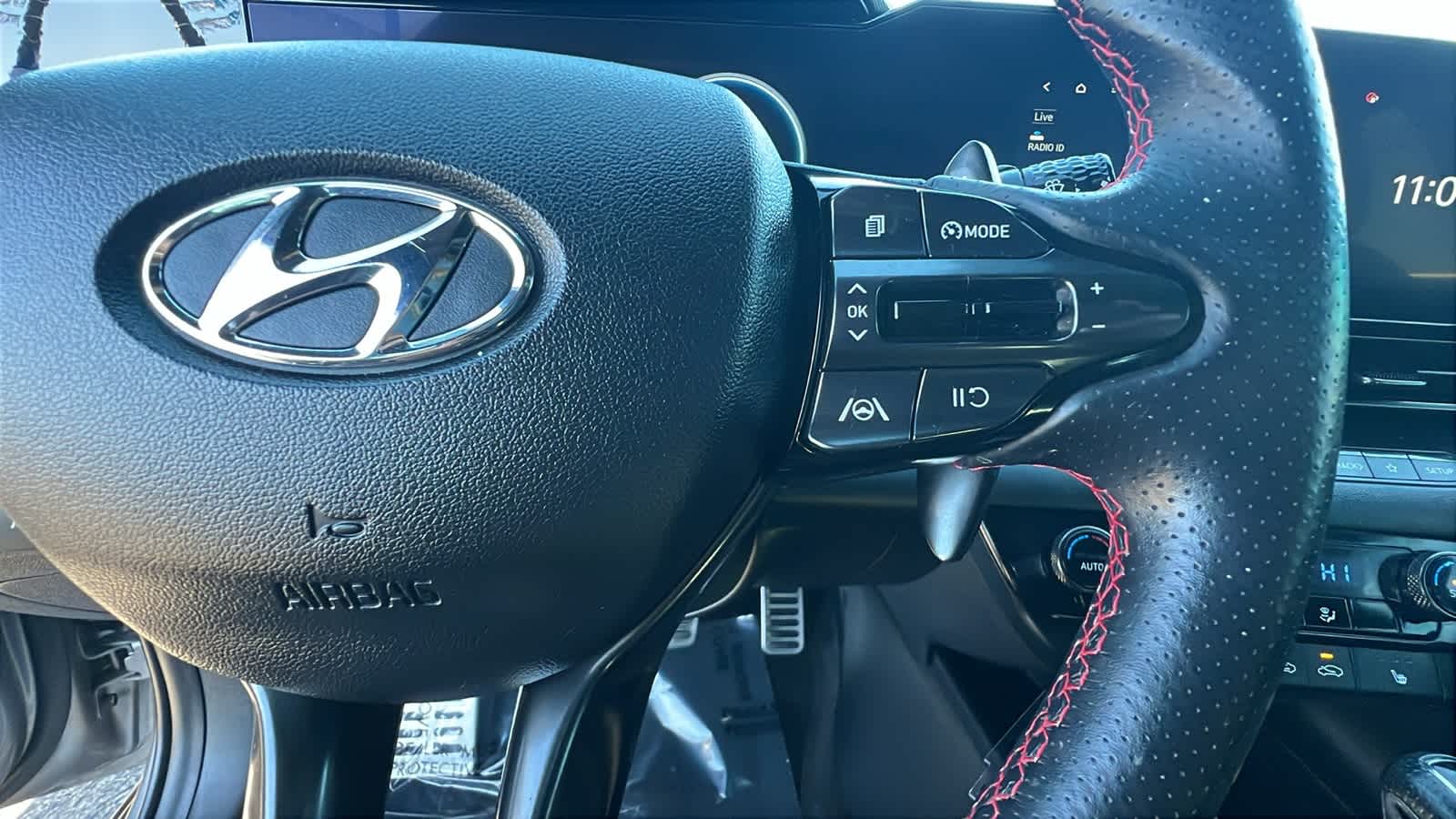 Thumbnail: 2023 Hyundai Elantra - 20