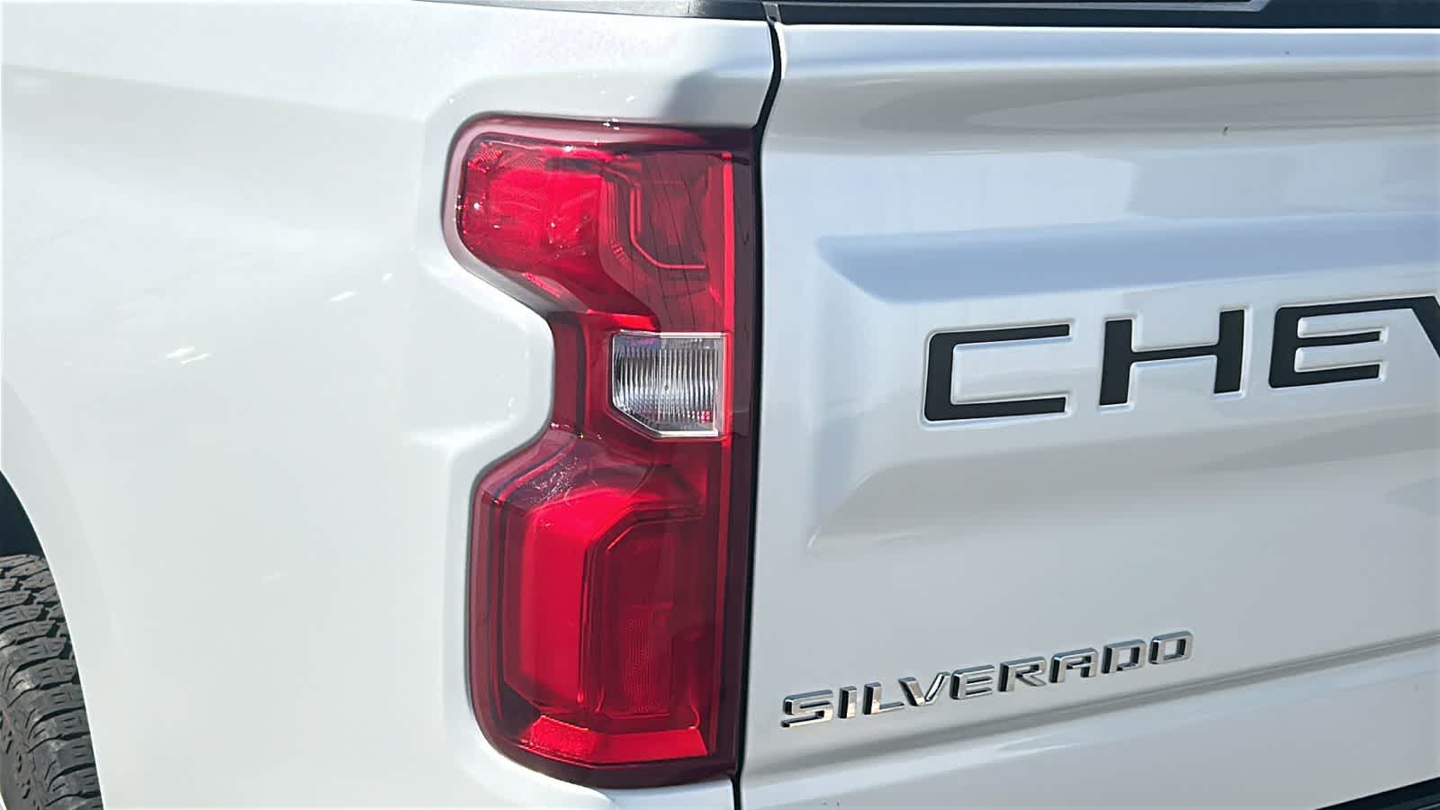 Thumbnail: 2024 Chevrolet Silverado 1500 - 9