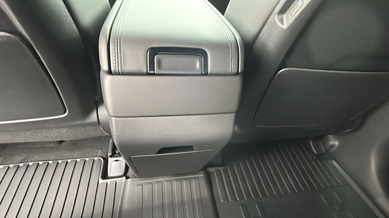 Thumbnail: 2026 Hyundai Santa Fe - 25