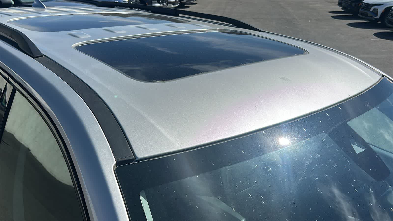 Thumbnail: 2021 Chevrolet Traverse - 18