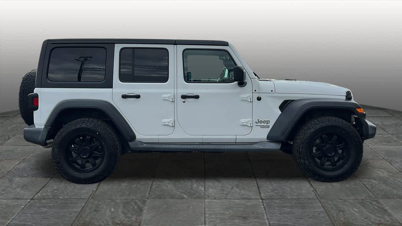 Thumbnail: 2019 Jeep Wrangler - 4