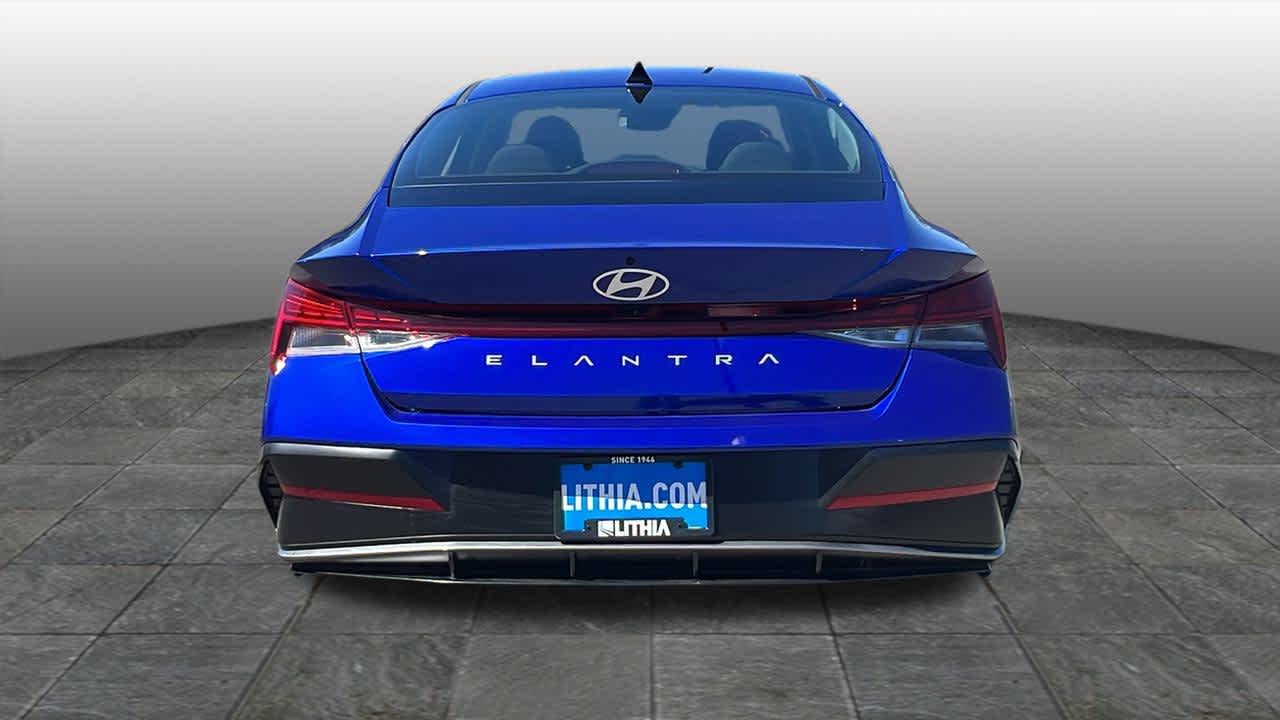 Thumbnail: 2025 Hyundai Elantra - 6