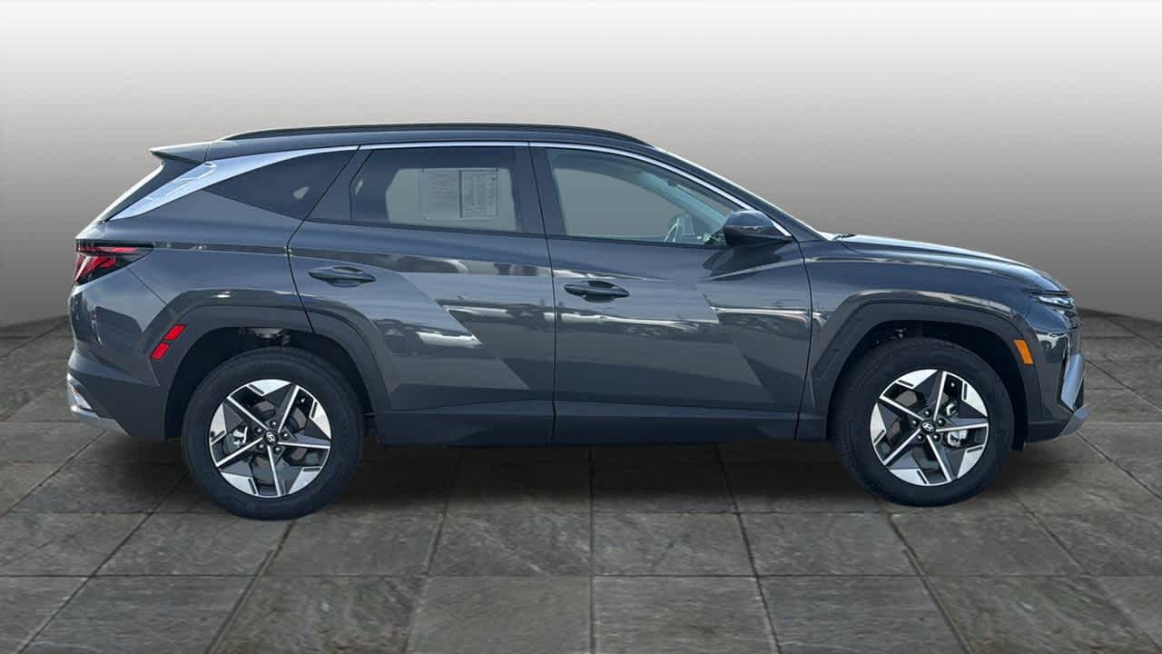 Thumbnail: 2026 Hyundai Tucson - 4