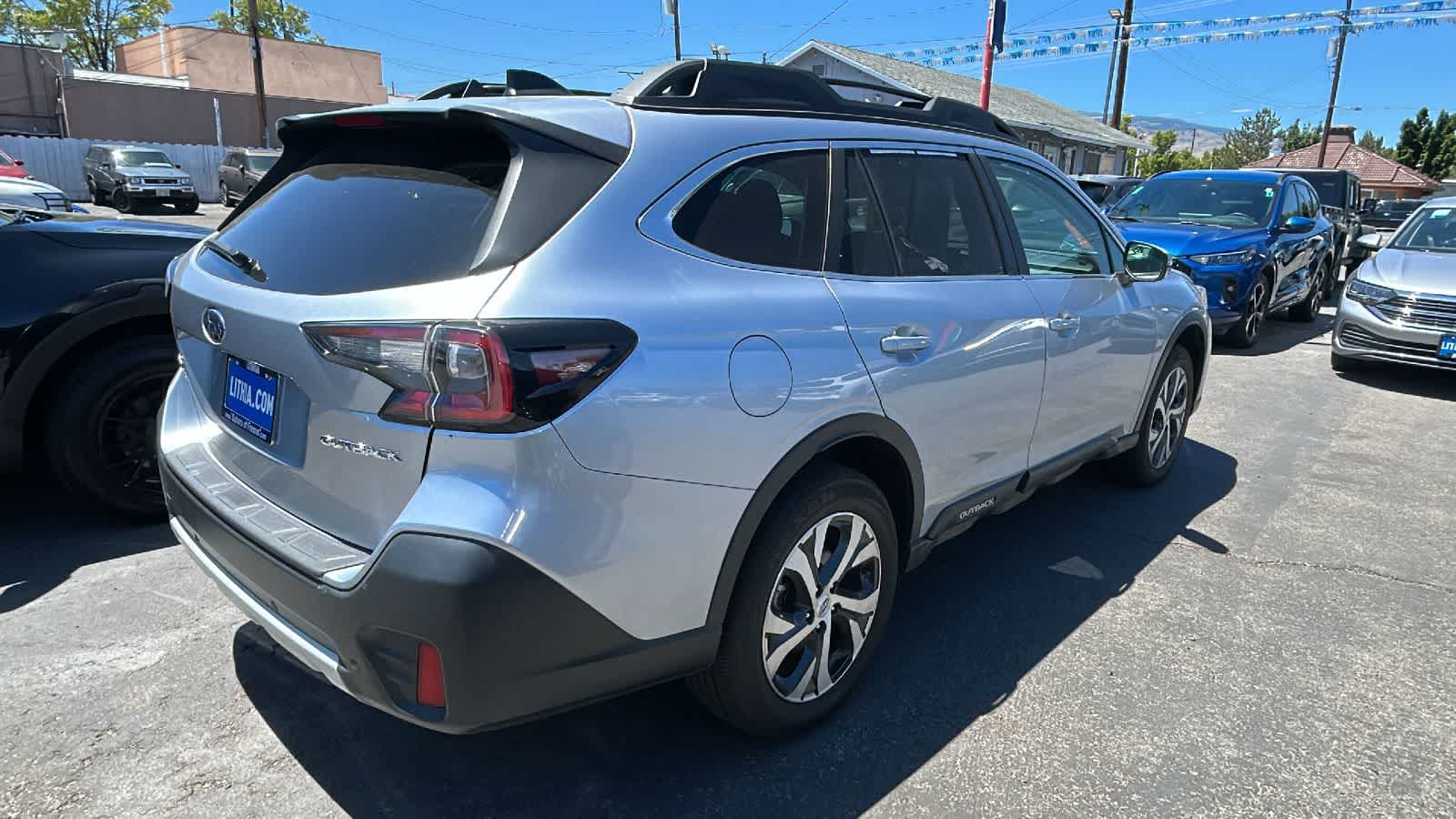 Thumbnail: 2022 Subaru Outback - 5