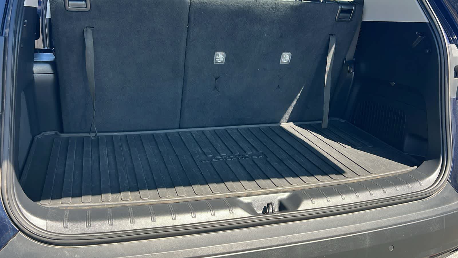 Thumbnail: 2024 Toyota Grand Highlander - 27