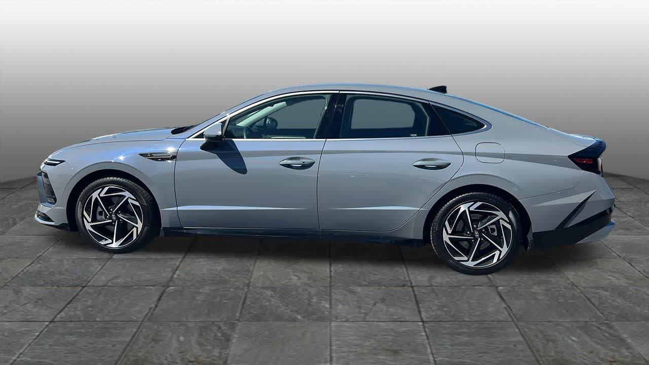 Thumbnail: 2026 Hyundai Sonata - 8