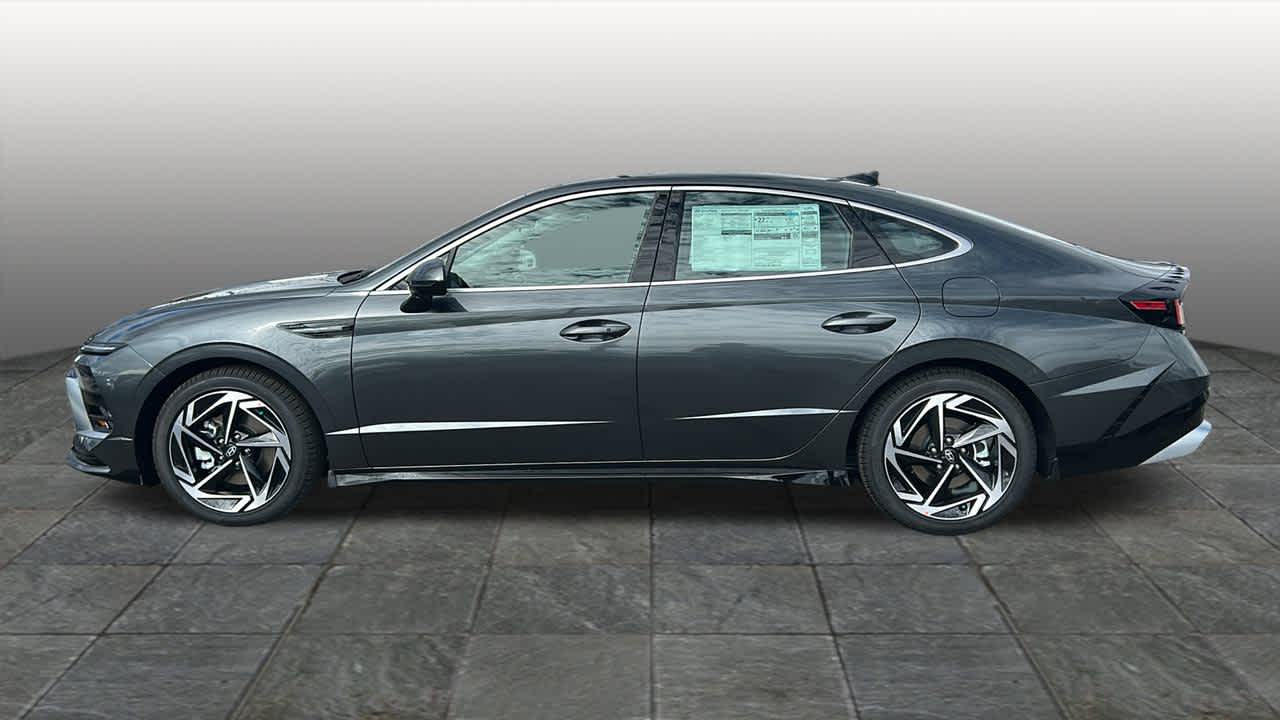Thumbnail: 2026 Hyundai Sonata - 8