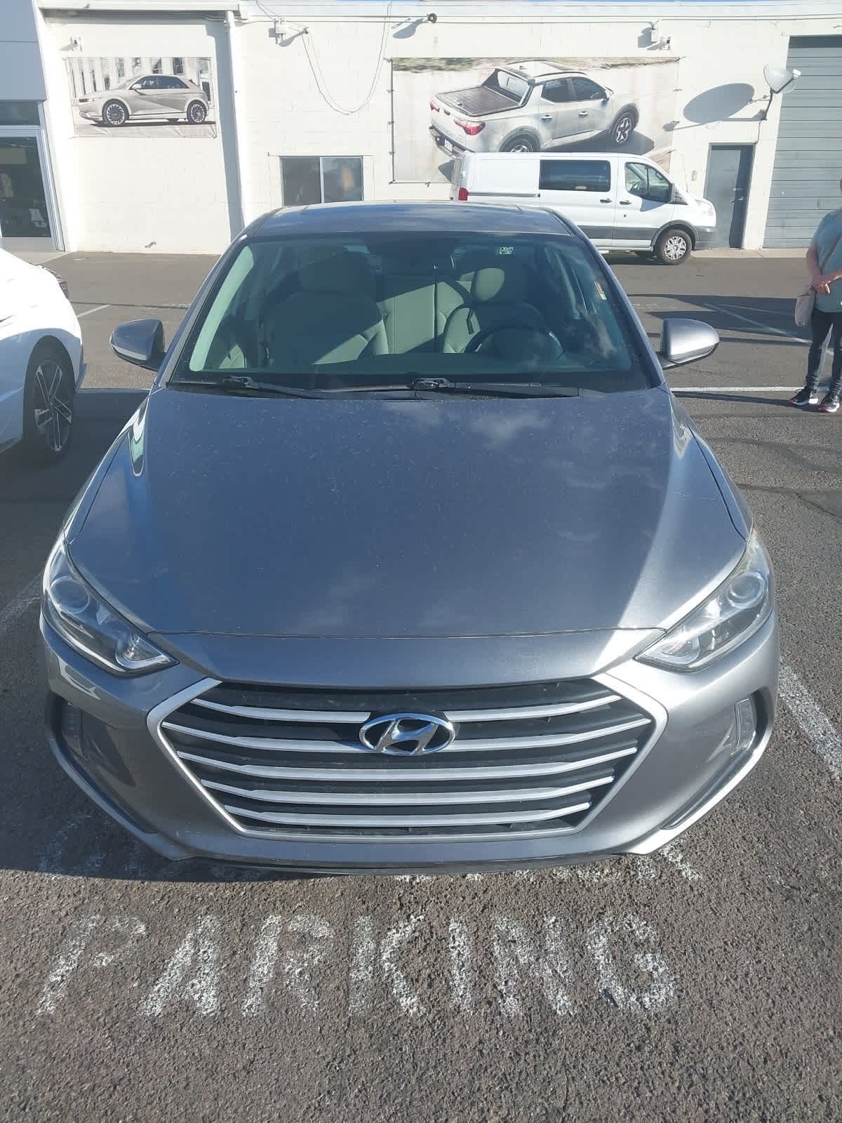 Thumbnail: 2018 Hyundai Elantra - 16