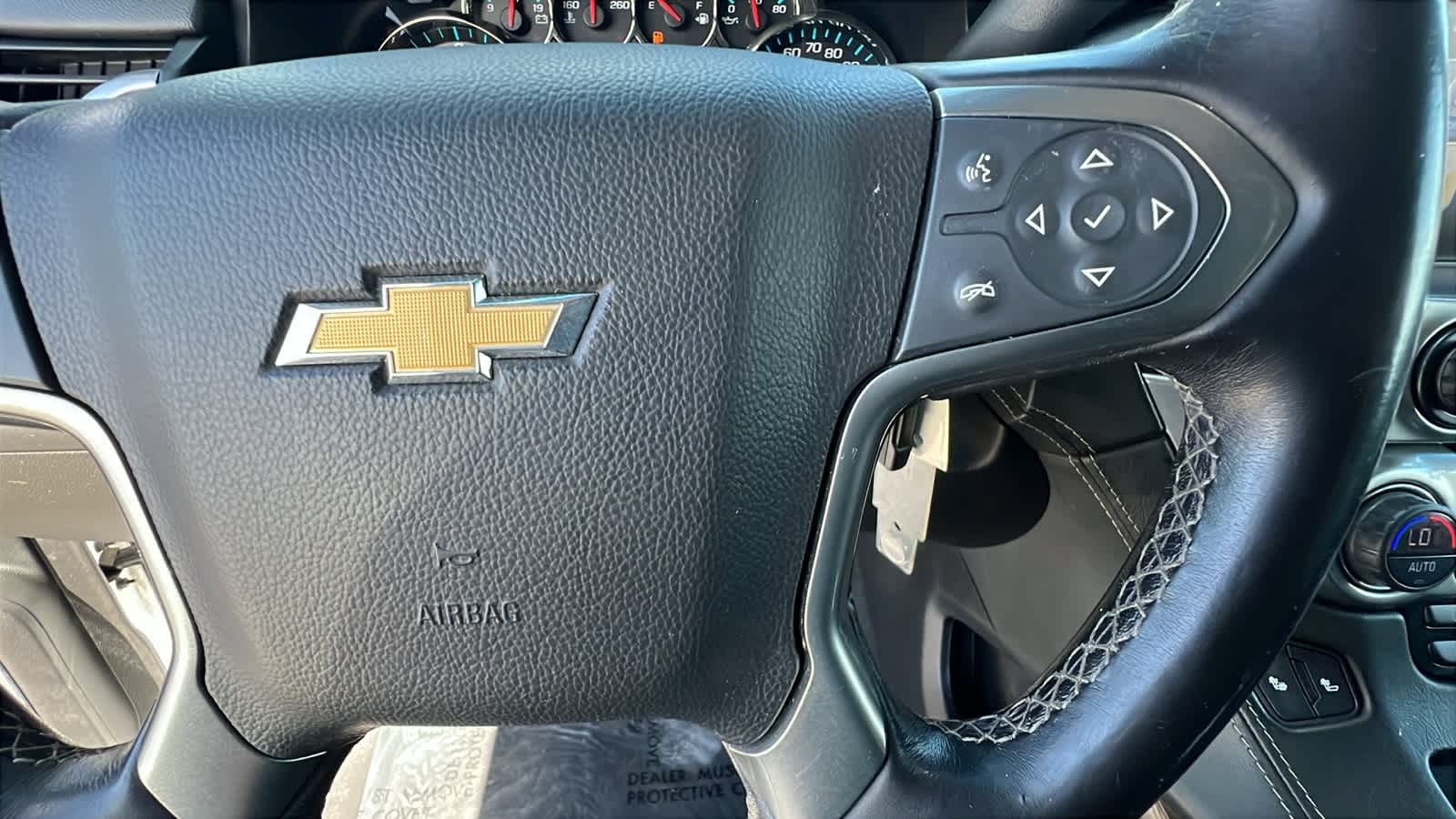 Thumbnail: 2019 Chevrolet Suburban - 20