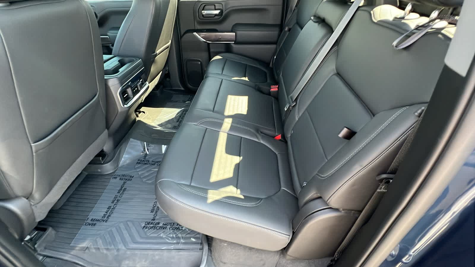 Thumbnail: 2022 Chevrolet Silverado 1500 - 24