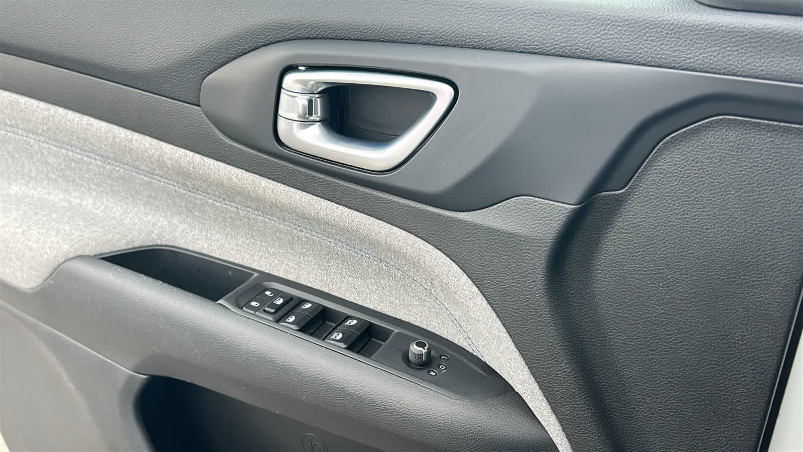 Thumbnail: 2024 Jeep Compass - 22