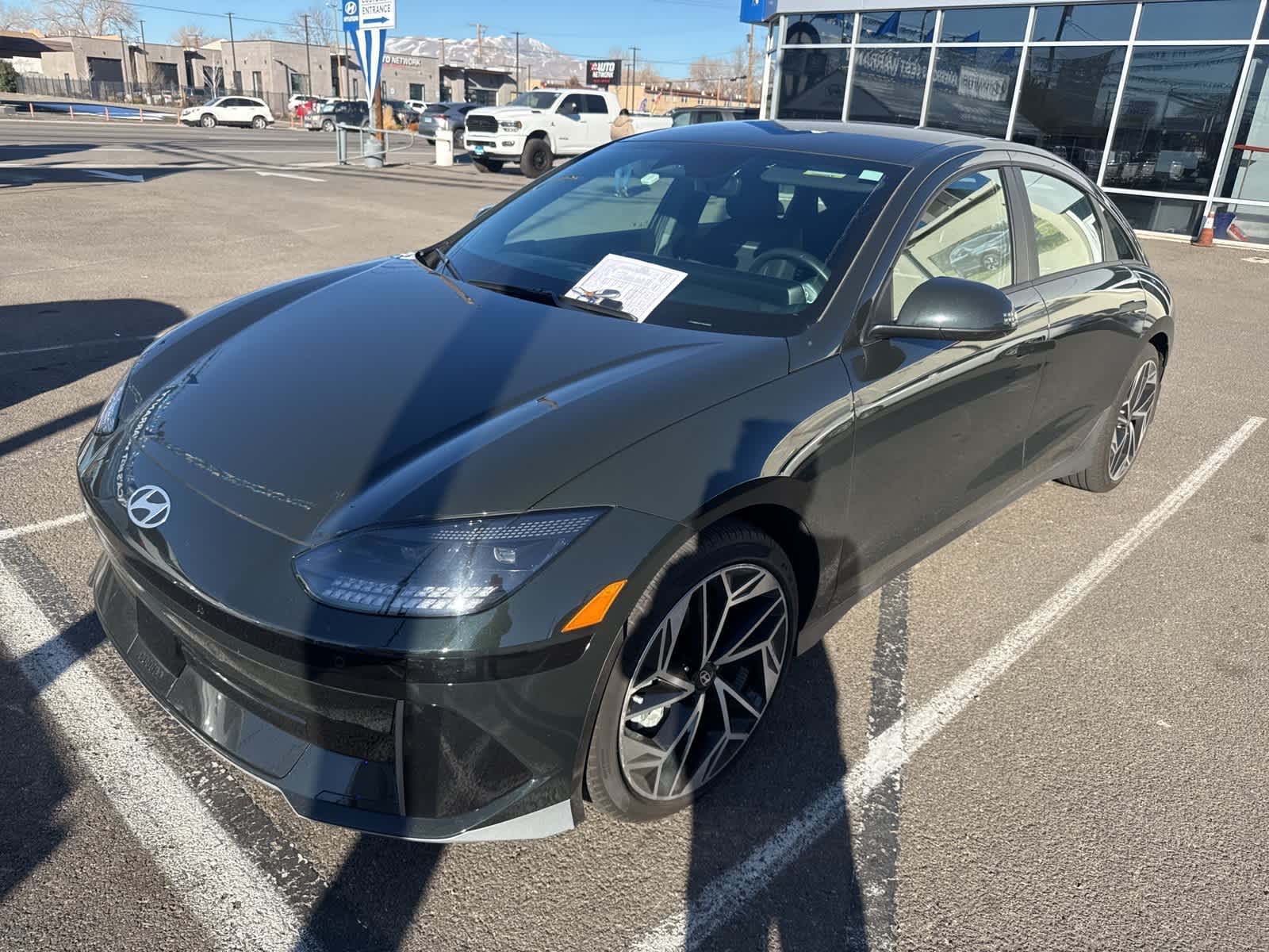 Thumbnail: 2023 Hyundai Ioniq 6 - 1