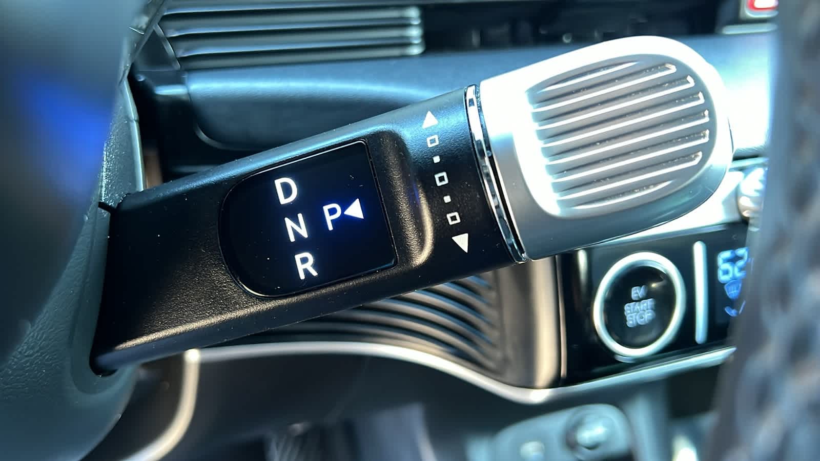 Thumbnail: 2023 Hyundai Ioniq 5 - 13