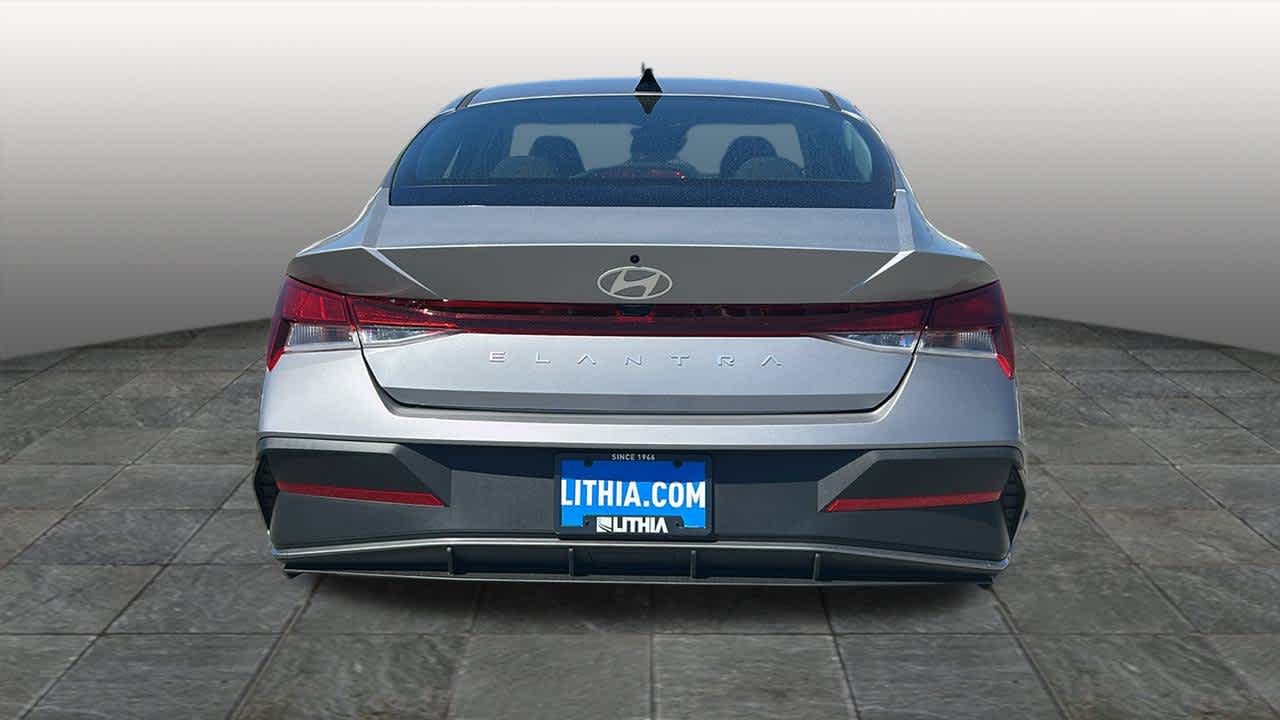 Thumbnail: 2025 Hyundai Elantra - 6