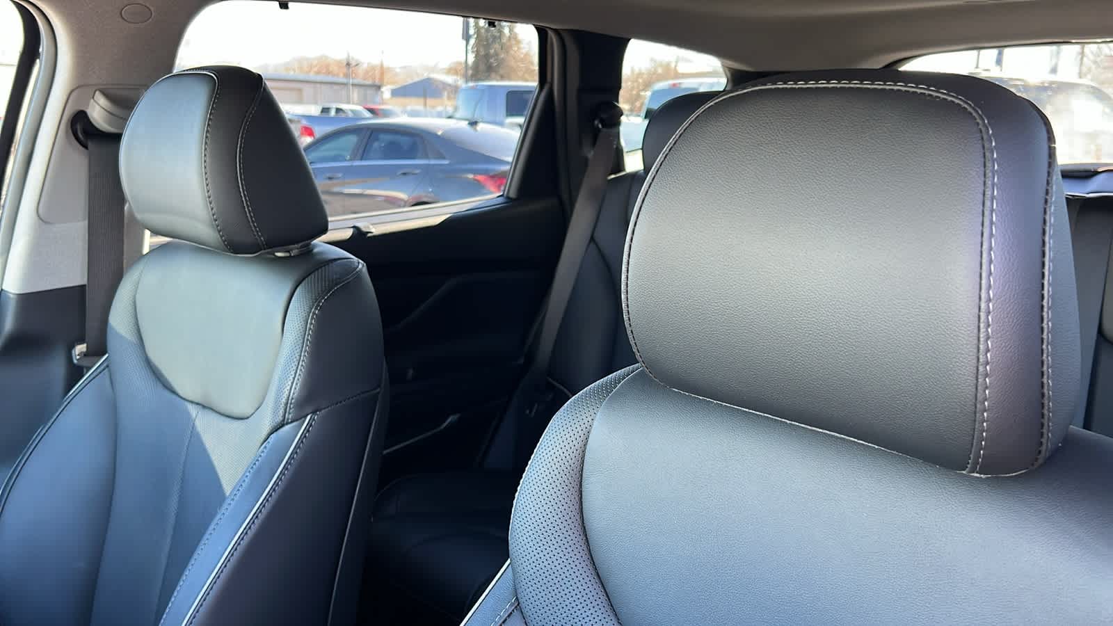 Thumbnail: 2022 Hyundai Santa Fe - 11