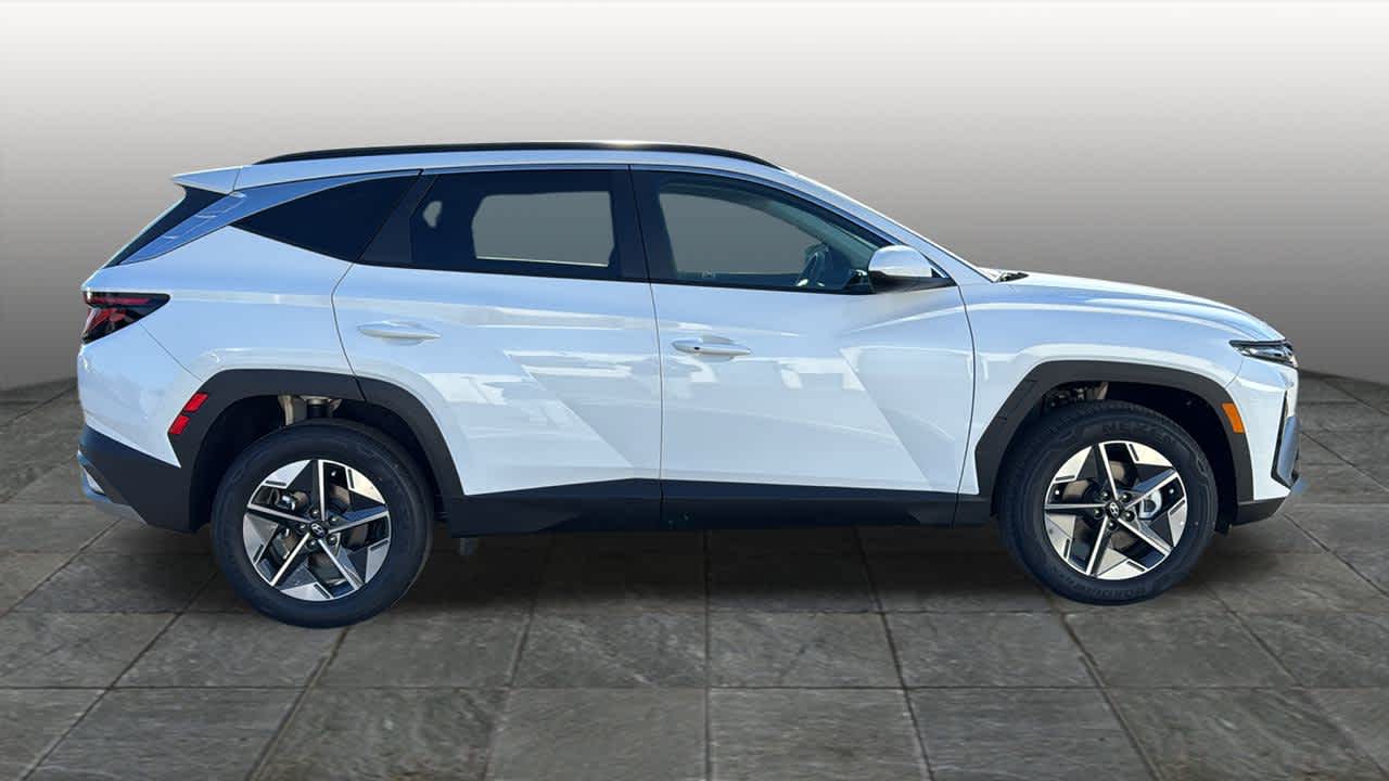 Thumbnail: 2026 Hyundai Tucson - 4