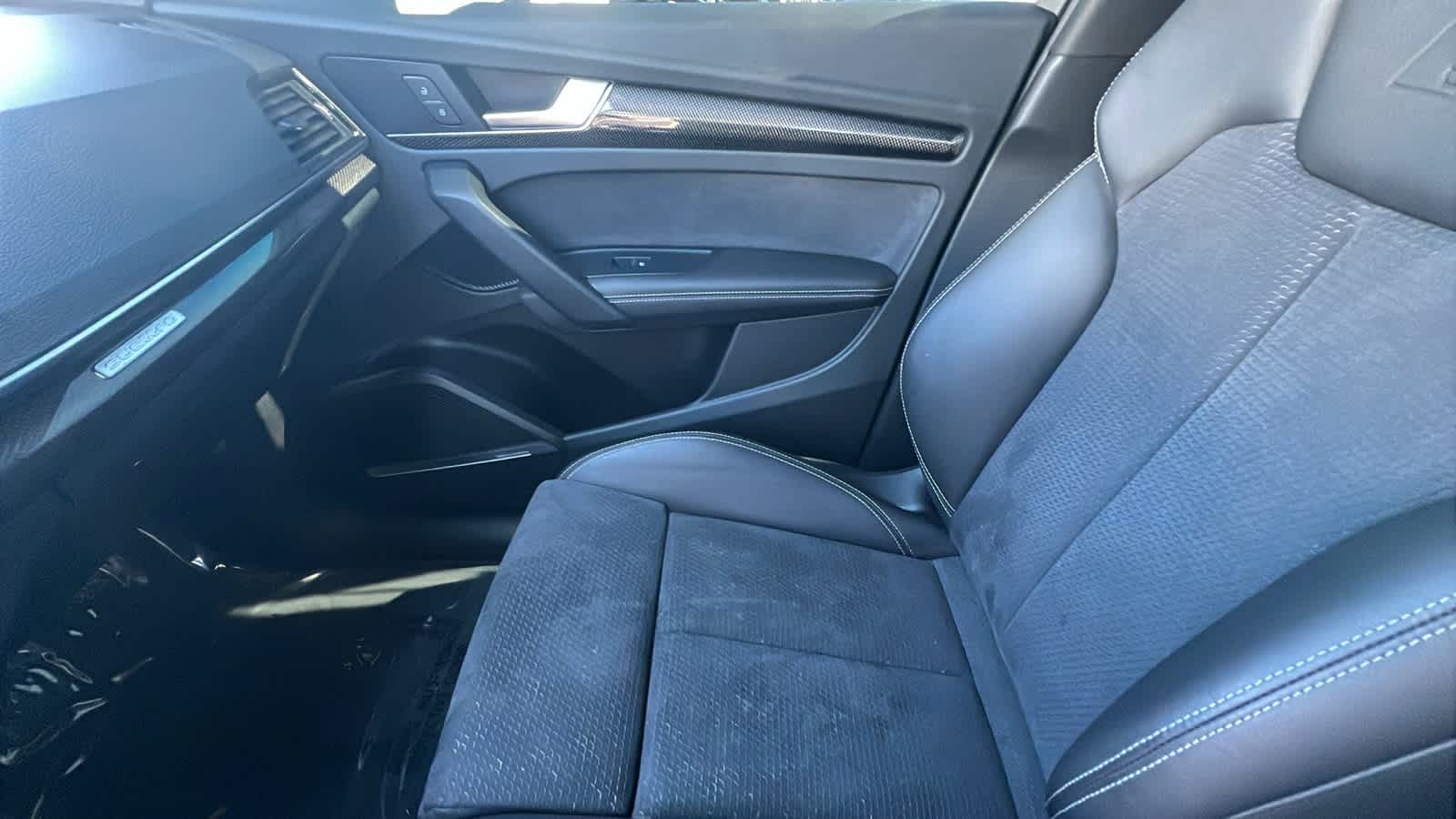 Thumbnail: 2022 Audi SQ5 - 12