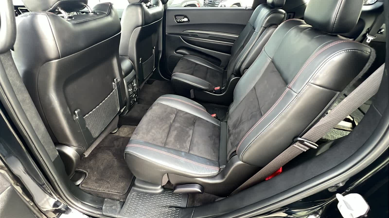 Thumbnail: 2022 Dodge Durango - 24