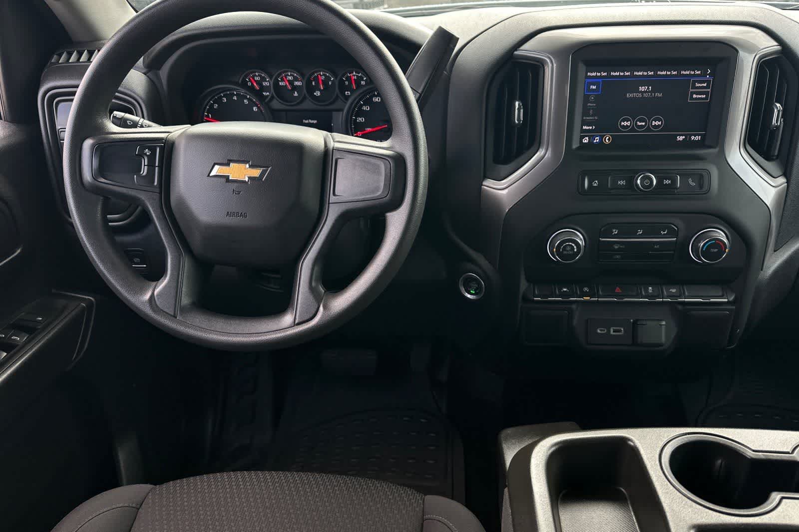 Thumbnail: 2022 Chevrolet Silverado 1500 - 16