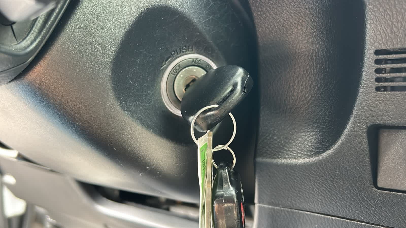 Thumbnail: 2019 Toyota 4Runner - 17