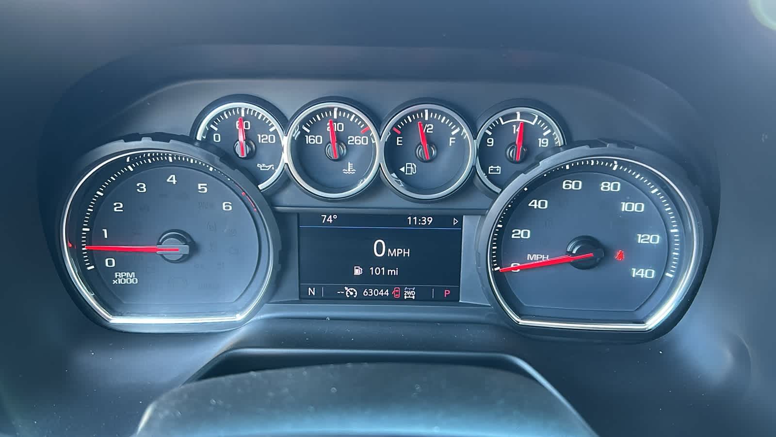 Thumbnail: 2021 Chevrolet Tahoe - 21