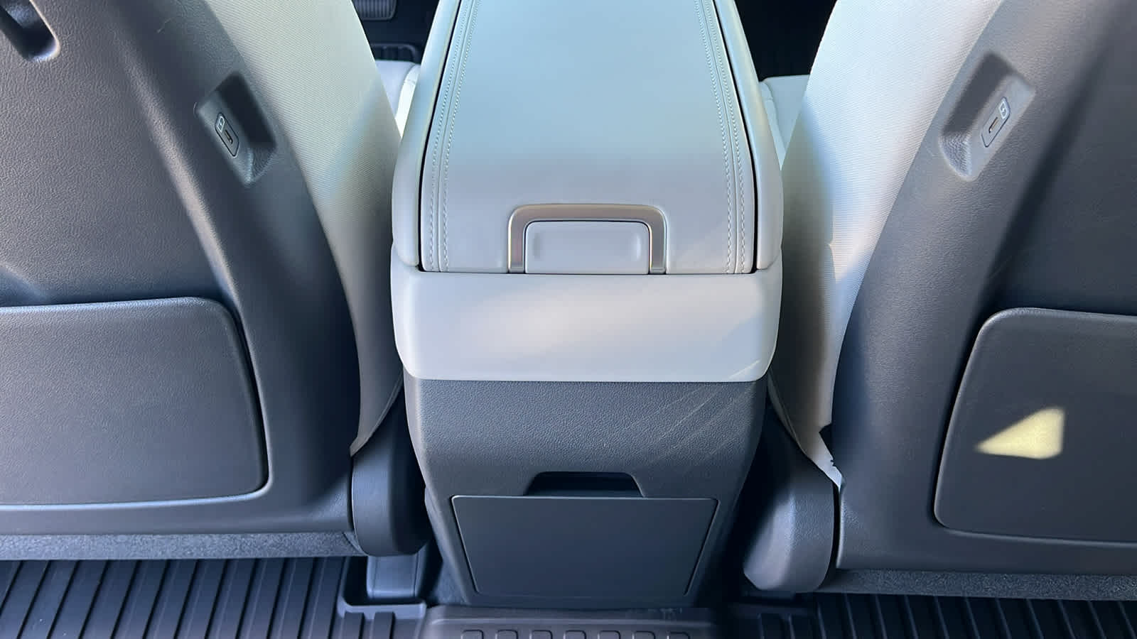 Thumbnail: 2026 Hyundai Santa Fe - 25