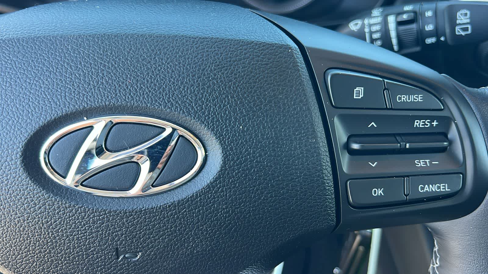 Thumbnail: 2022 Hyundai Venue - 20