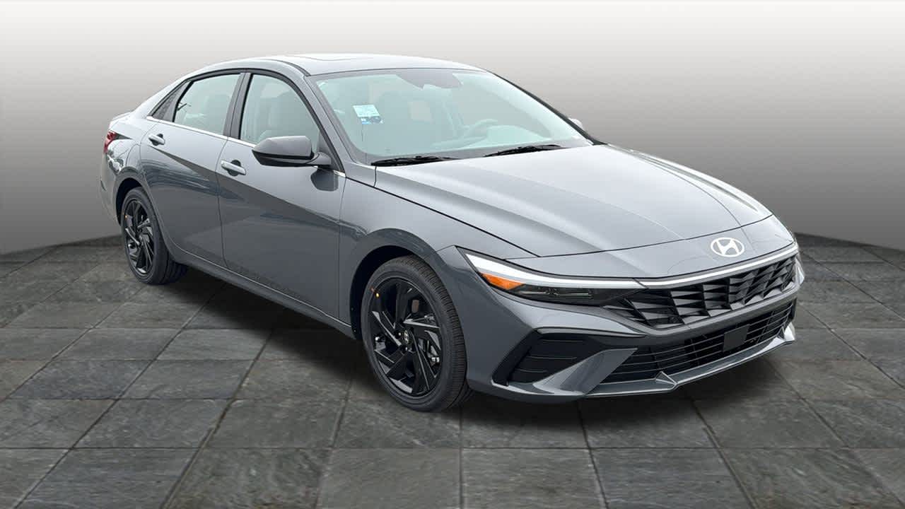 Thumbnail: 2026 Hyundai Elantra - 3