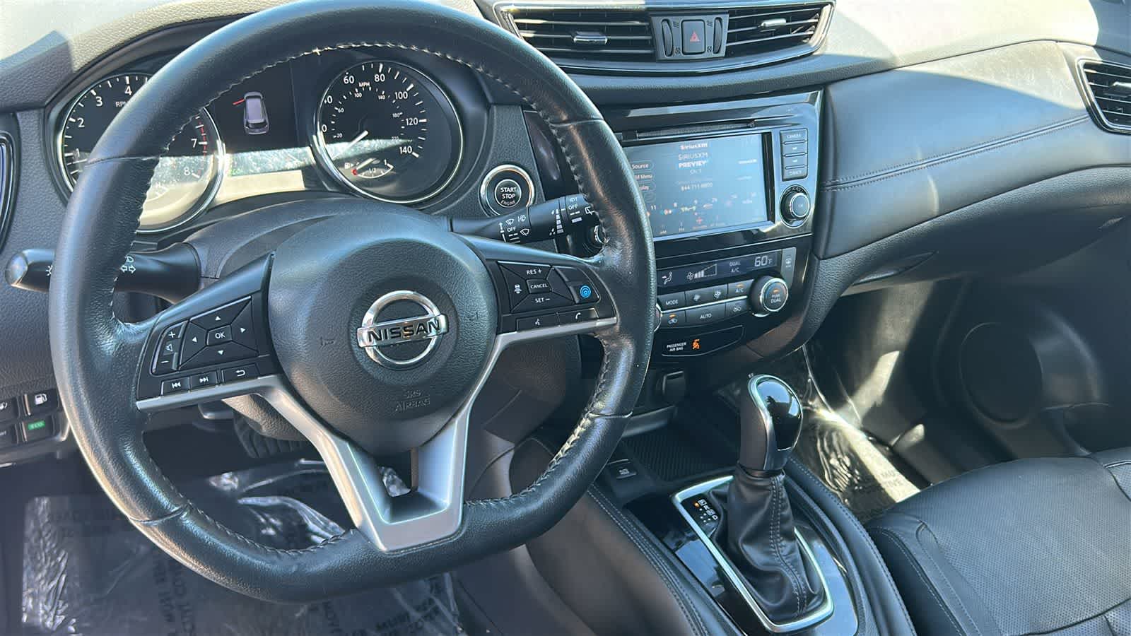 Thumbnail: 2020 Nissan Rogue - 9