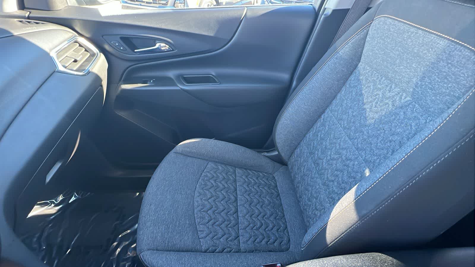 Thumbnail: 2024 Chevrolet Equinox - 12