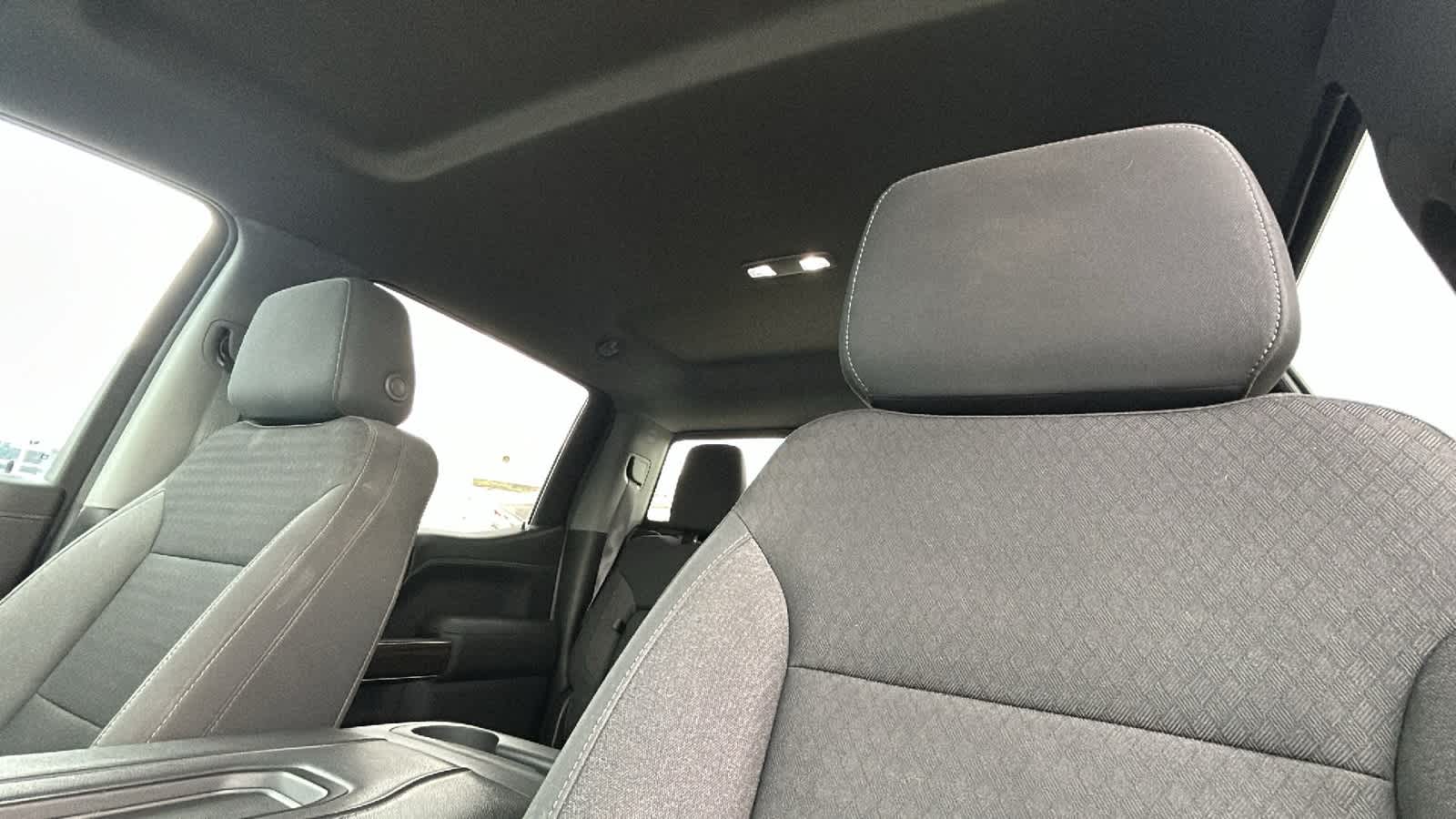 Thumbnail: 2021 Chevrolet Silverado 1500 - 11