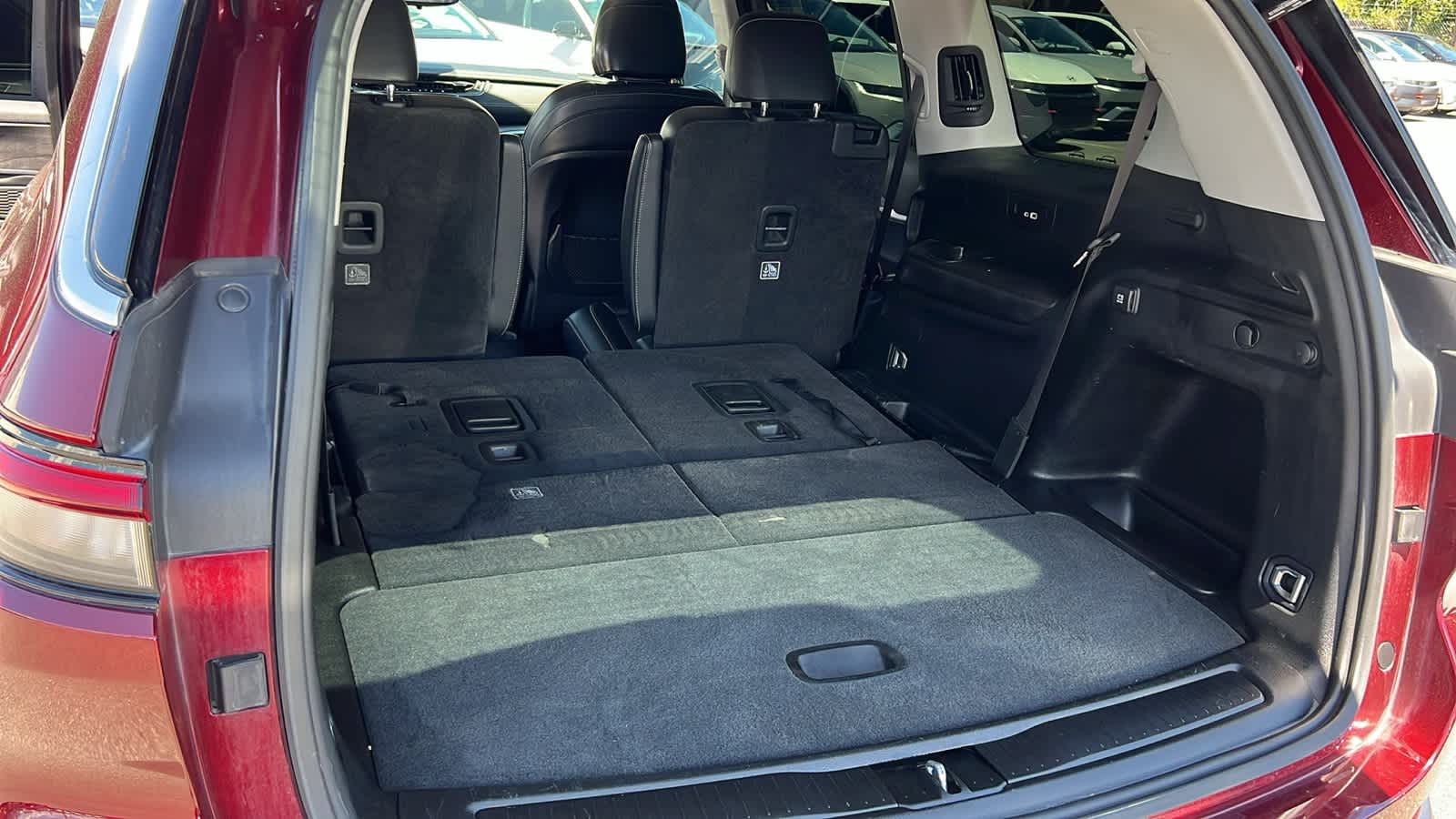 Thumbnail: 2021 Jeep Grand Cherokee L - 27