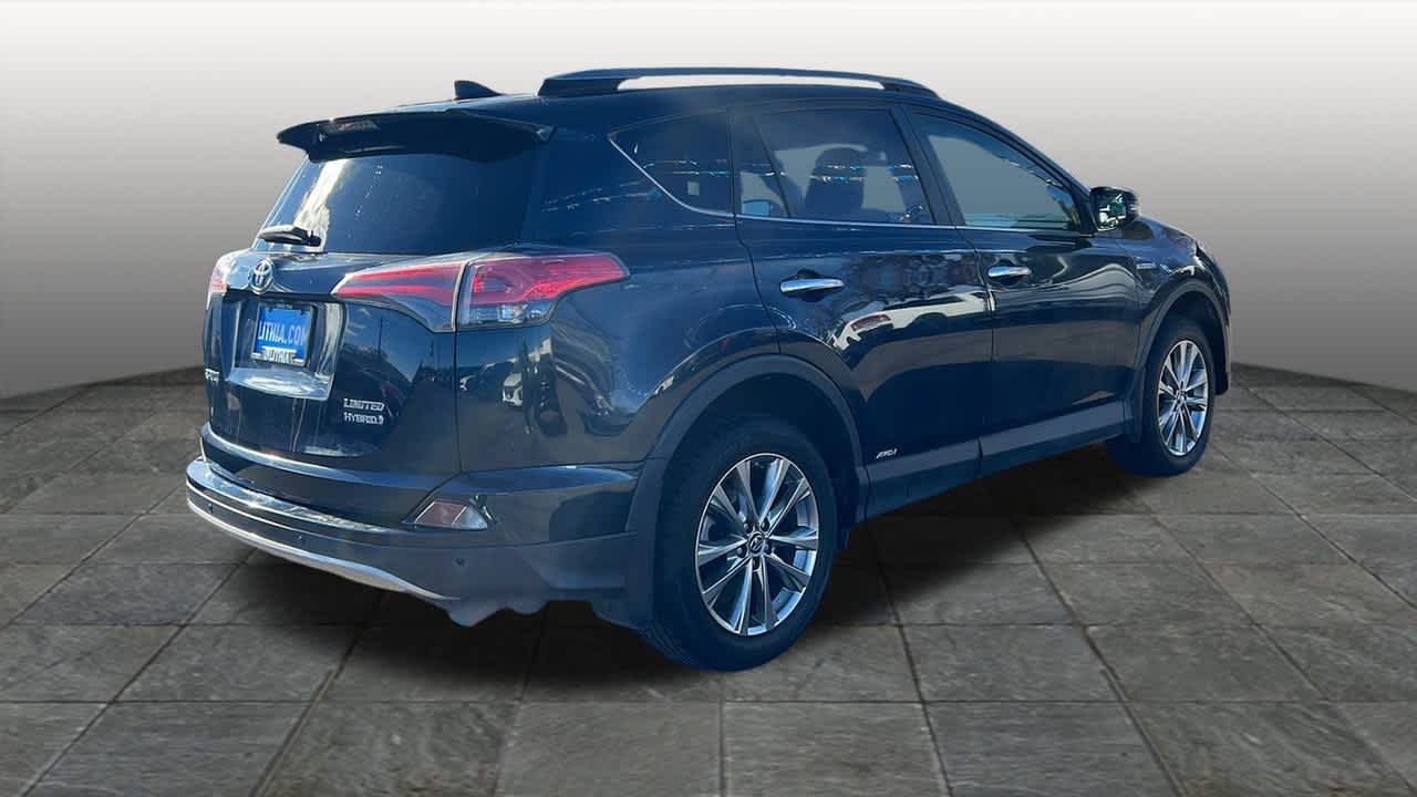 Thumbnail: 2018 Toyota RAV4 - 5