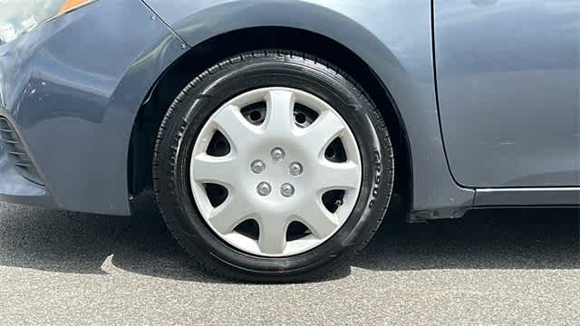 Thumbnail: 2015 Toyota Corolla - 9