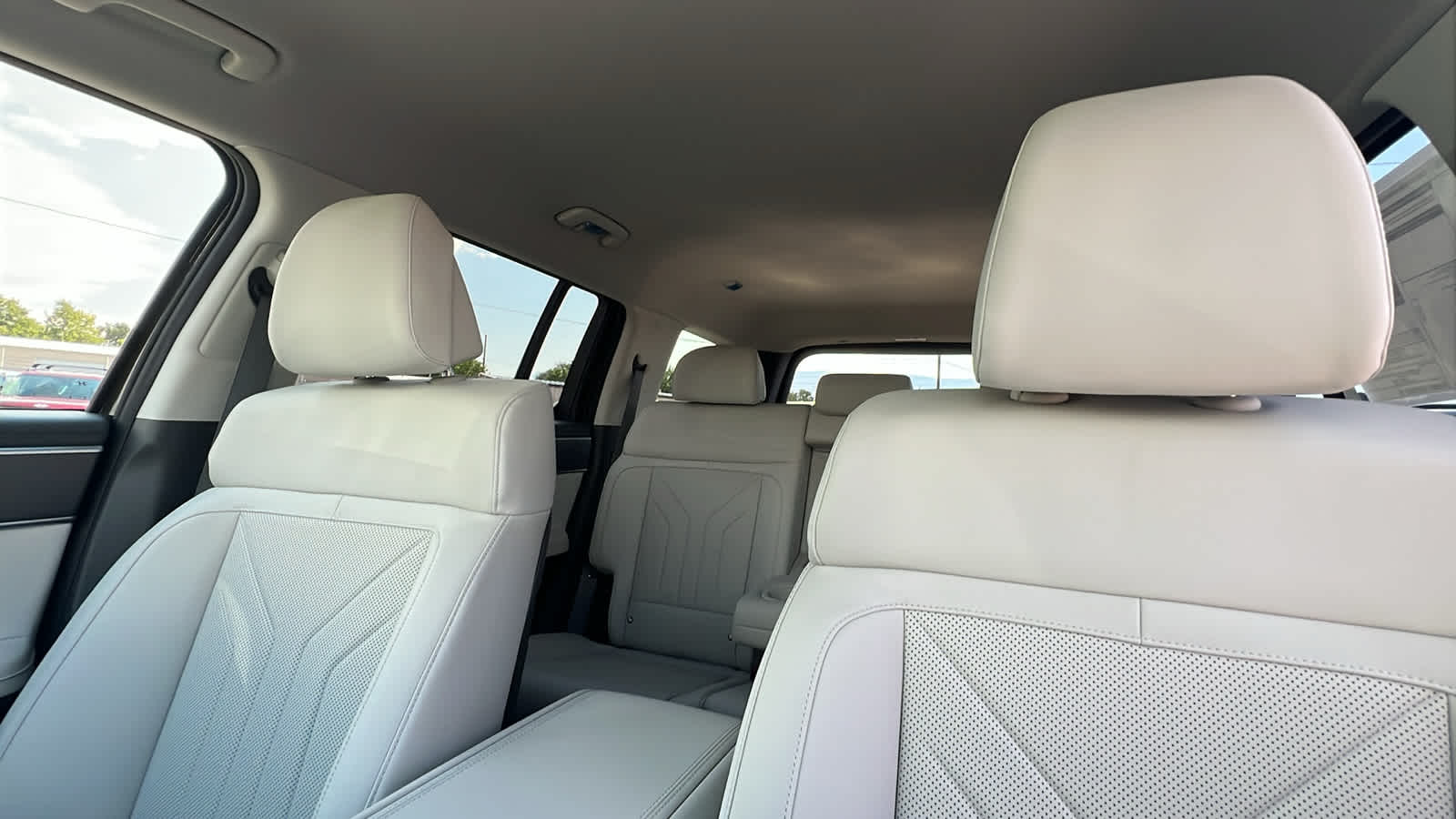 Thumbnail: 2026 Hyundai Santa Fe - 11