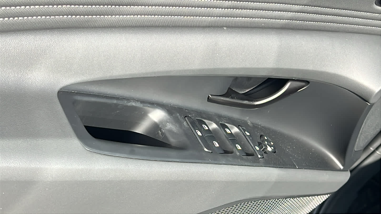 Thumbnail: 2025 Hyundai Elantra - 22