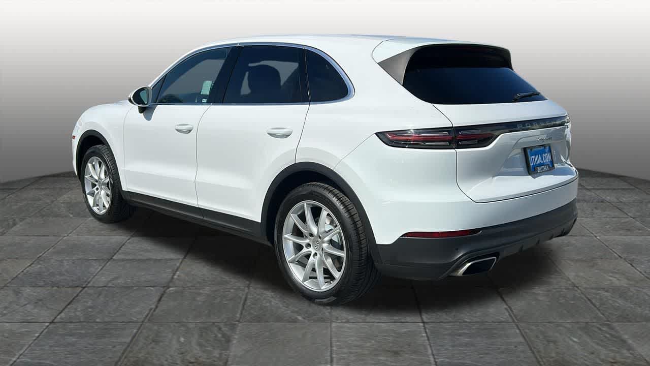 Thumbnail: 2023 Porsche Cayenne - 7